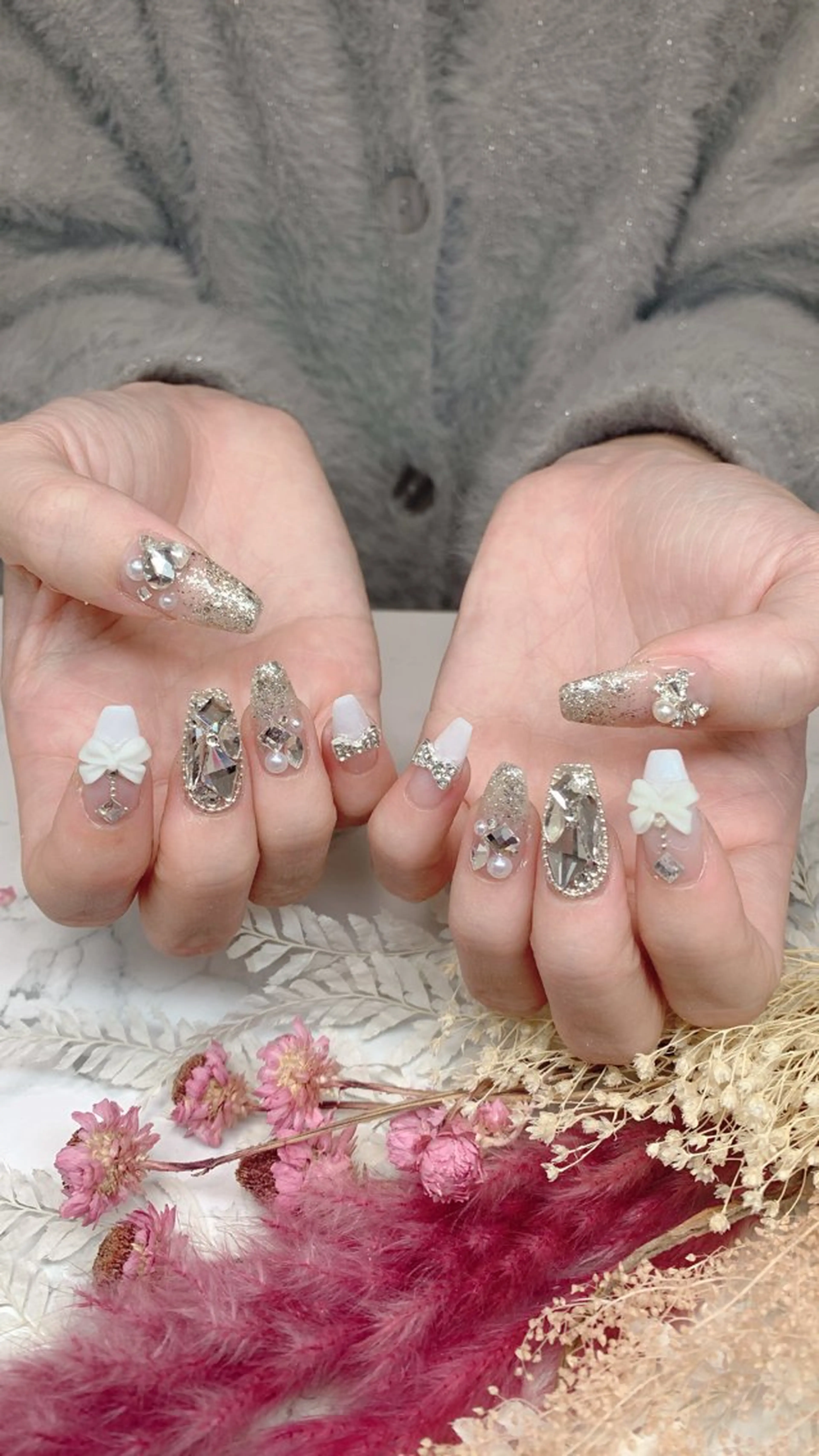 ネイル はな💎ネイル ワンホン、長さ出しのネイルデザイン