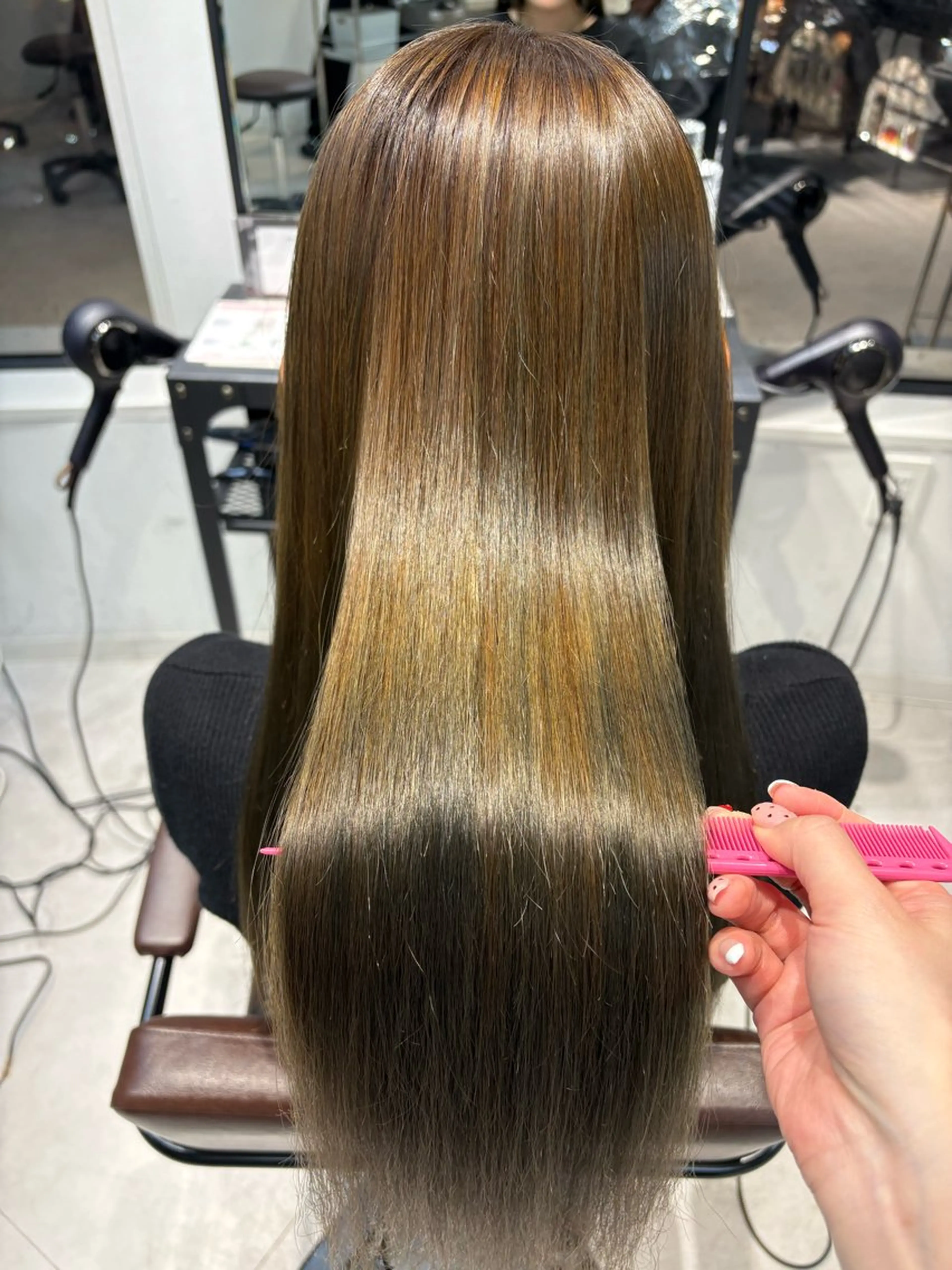 ロング カラー ヘアカラー 縮毛矯正 ninaアイドル前髪 ×透明感🎀のヘアスタイル