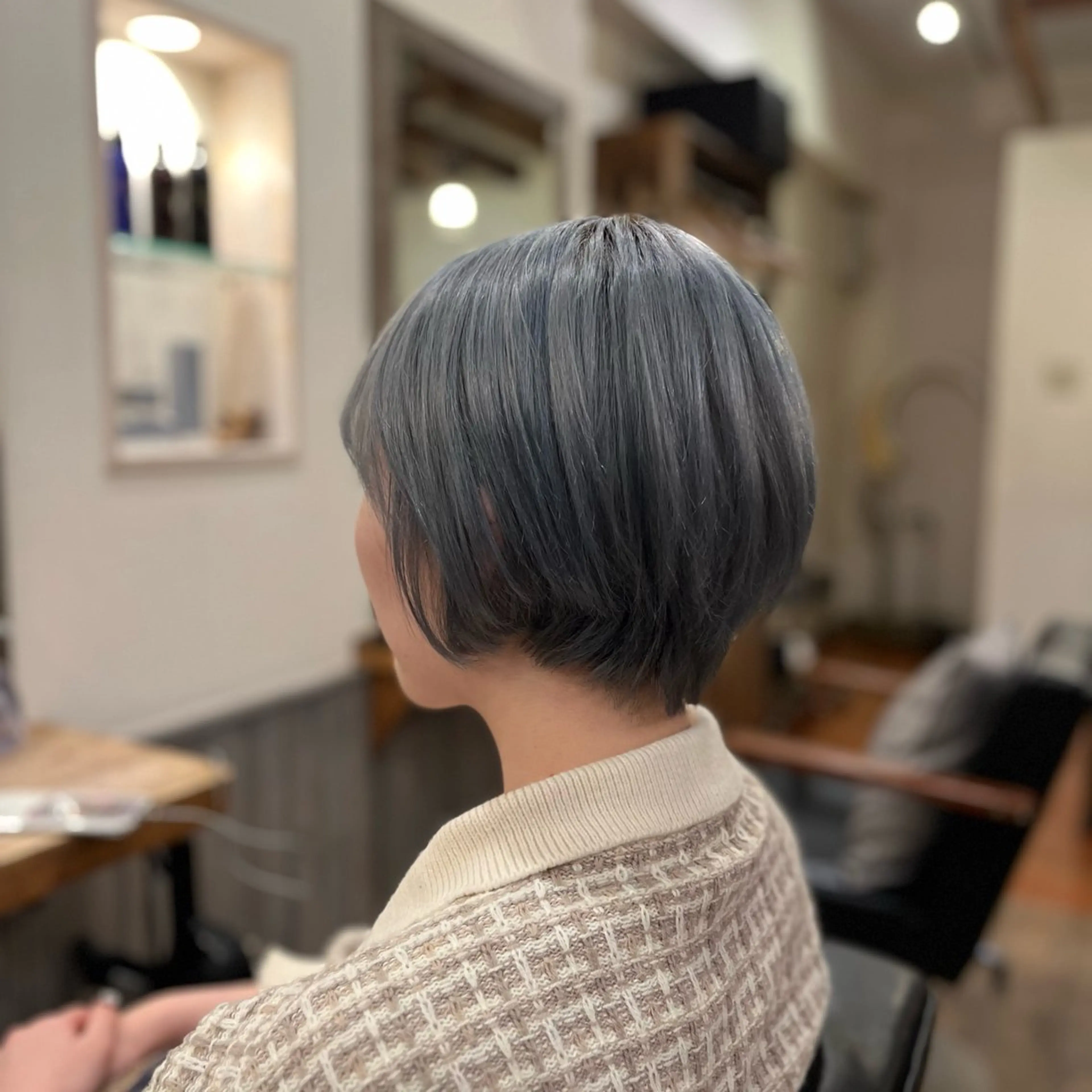 ショート カラー いなば えりなのヘアスタイル