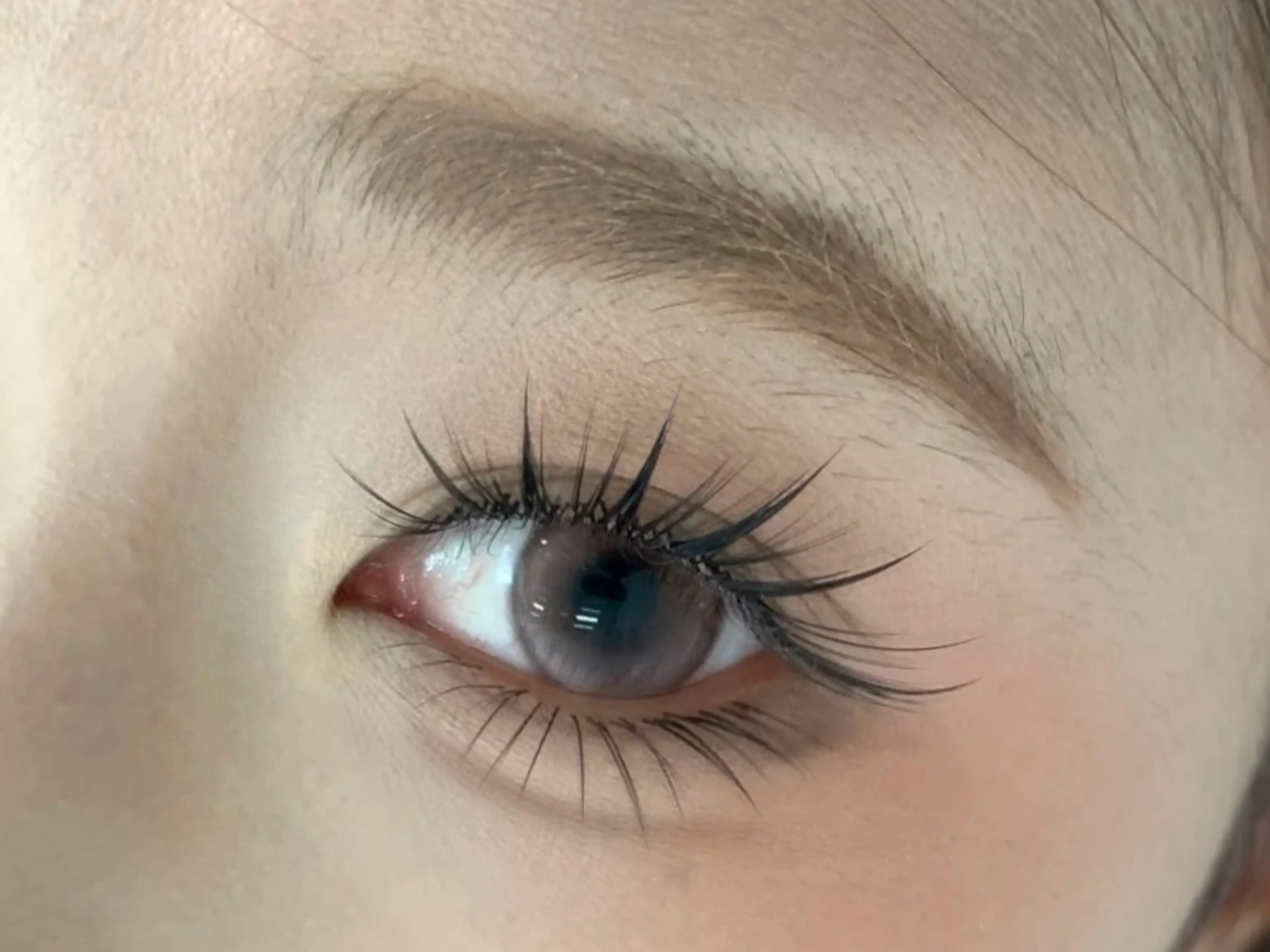 マツエク・マツパ 束感まつ毛 カラーマツエク フラットラッシュ パリジェンヌラッシュリフト まつげパーマ マツエク 🍓 KaNan🍓のマツエク・マツパデザイン