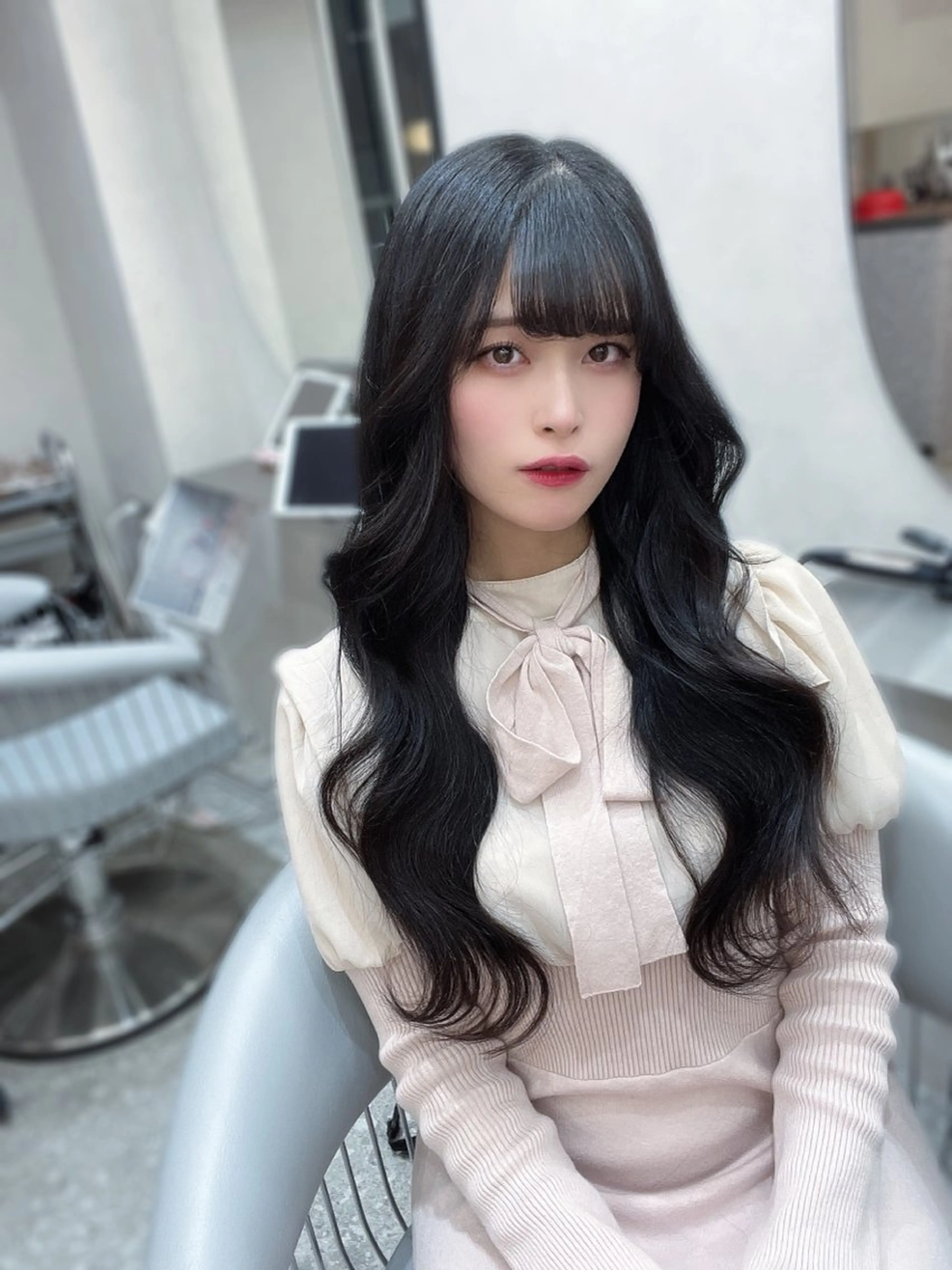 ロング カラー シールエクステ ブリーチ ダブルカラー イヤリングカラー インナーカラー カット トリートメント 新宿/韓国風レイヤー エクステ/YUTOのヘアスタイル