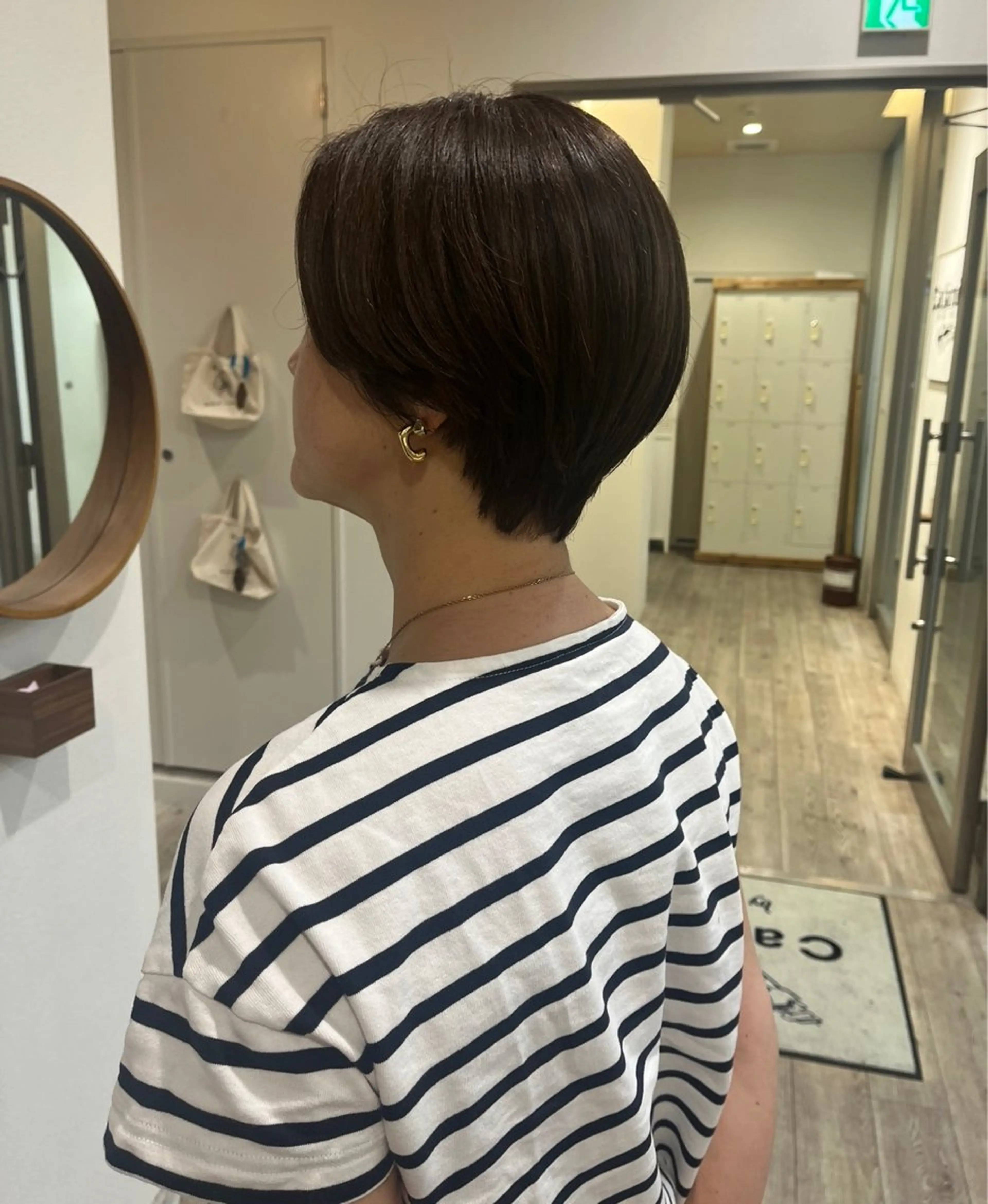 ショート モモ🍑 レイヤー/ボブ/暖色のヘアスタイル