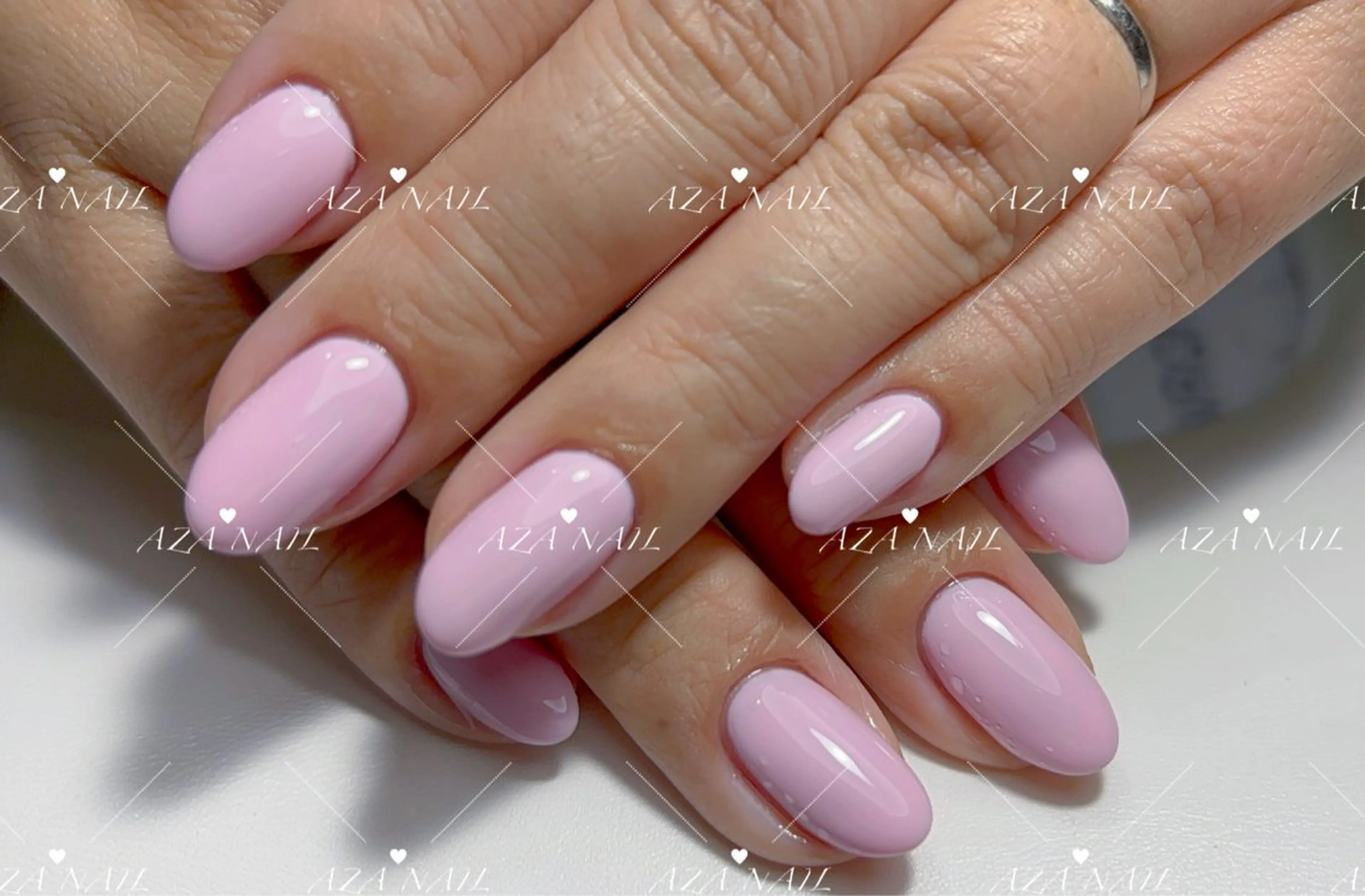 ネイル AZA NAILROOMのネイルデザイン