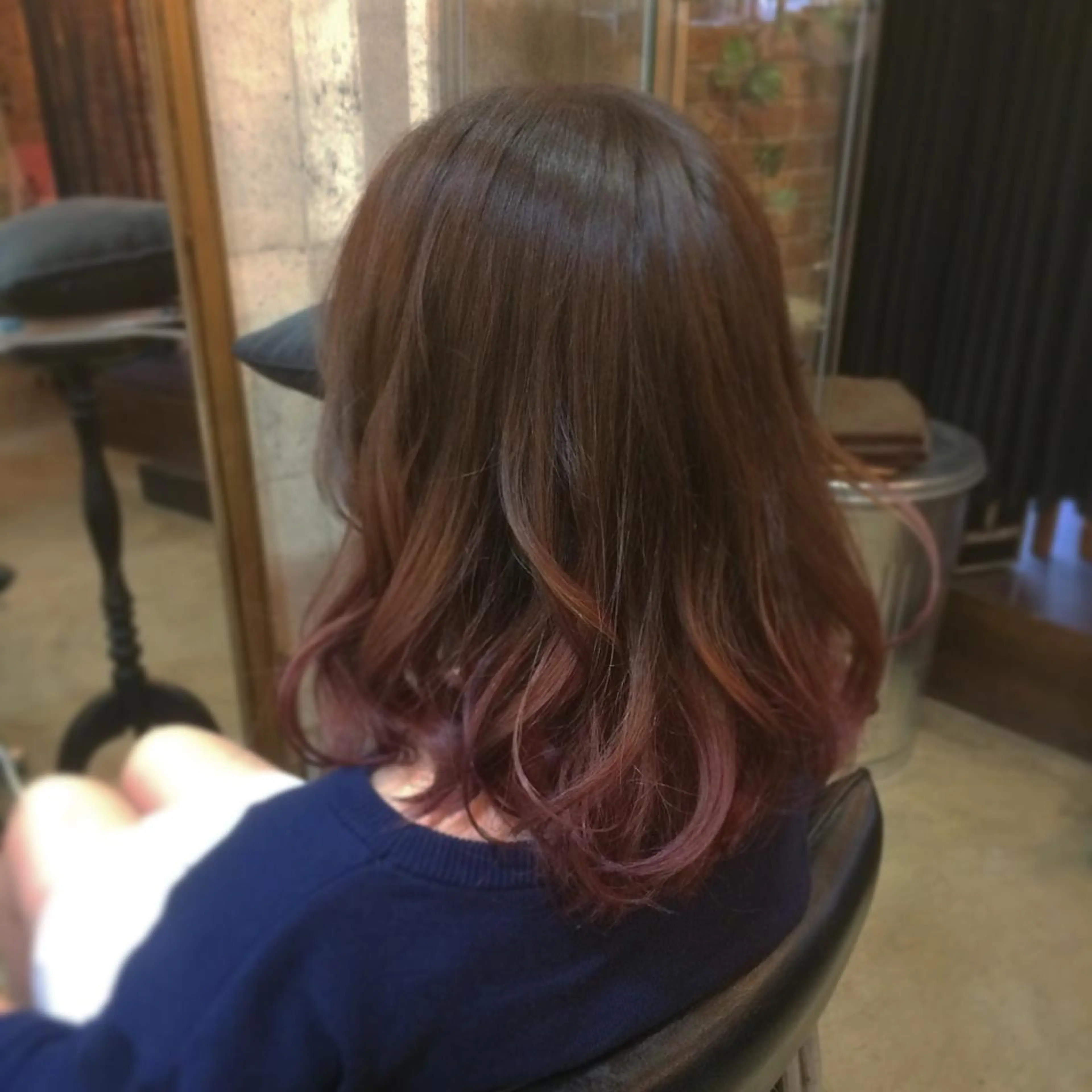 ミディアム カラー アッシュ グラデーションカラー ピンクカラー インナーカラー/天神 ブリーチ/吉田のヘアスタイル