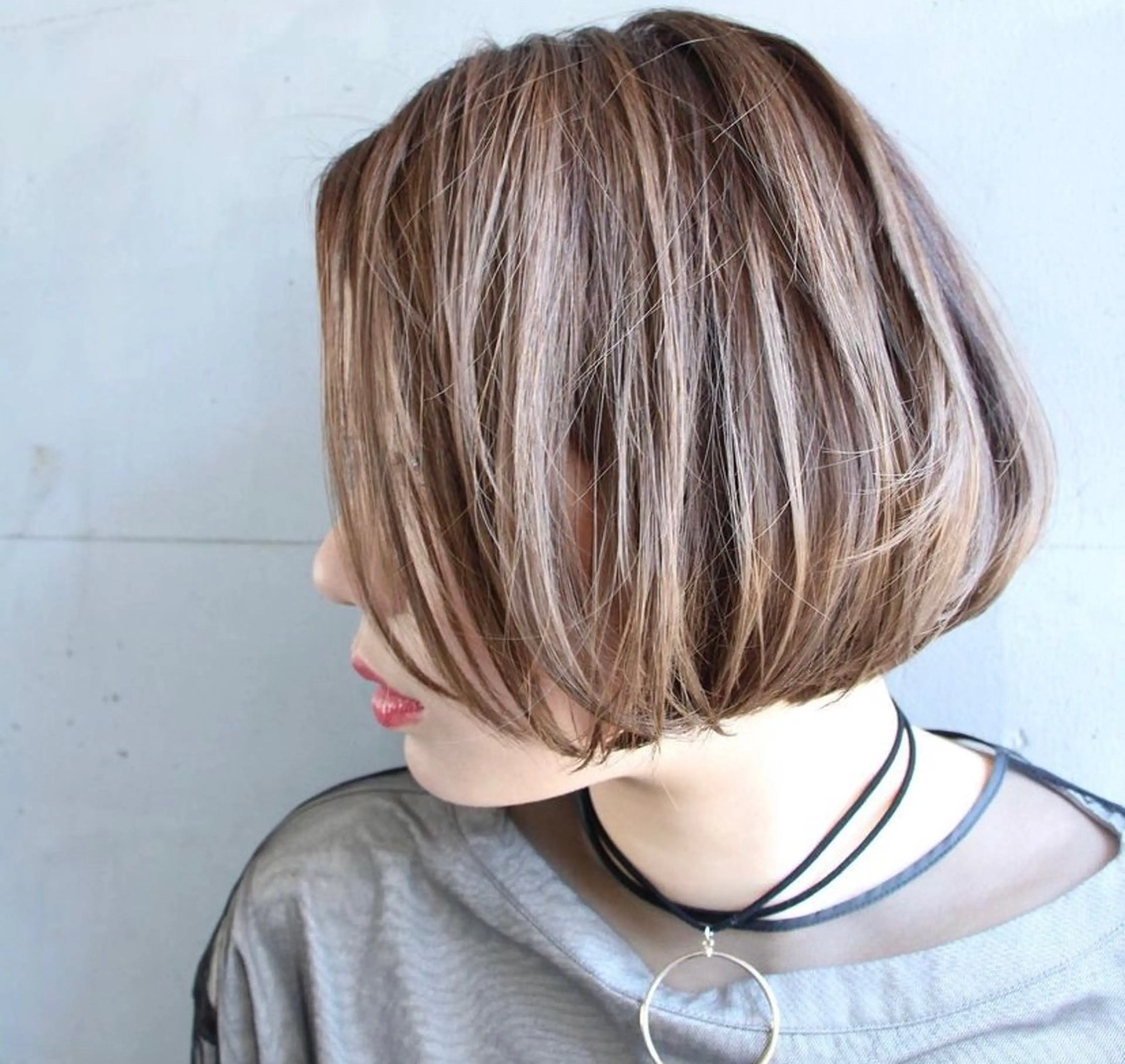 ★脱白髪染め★【ハイライト】デザイングレイカラー+Cutコース¥23000→¥21000の写真