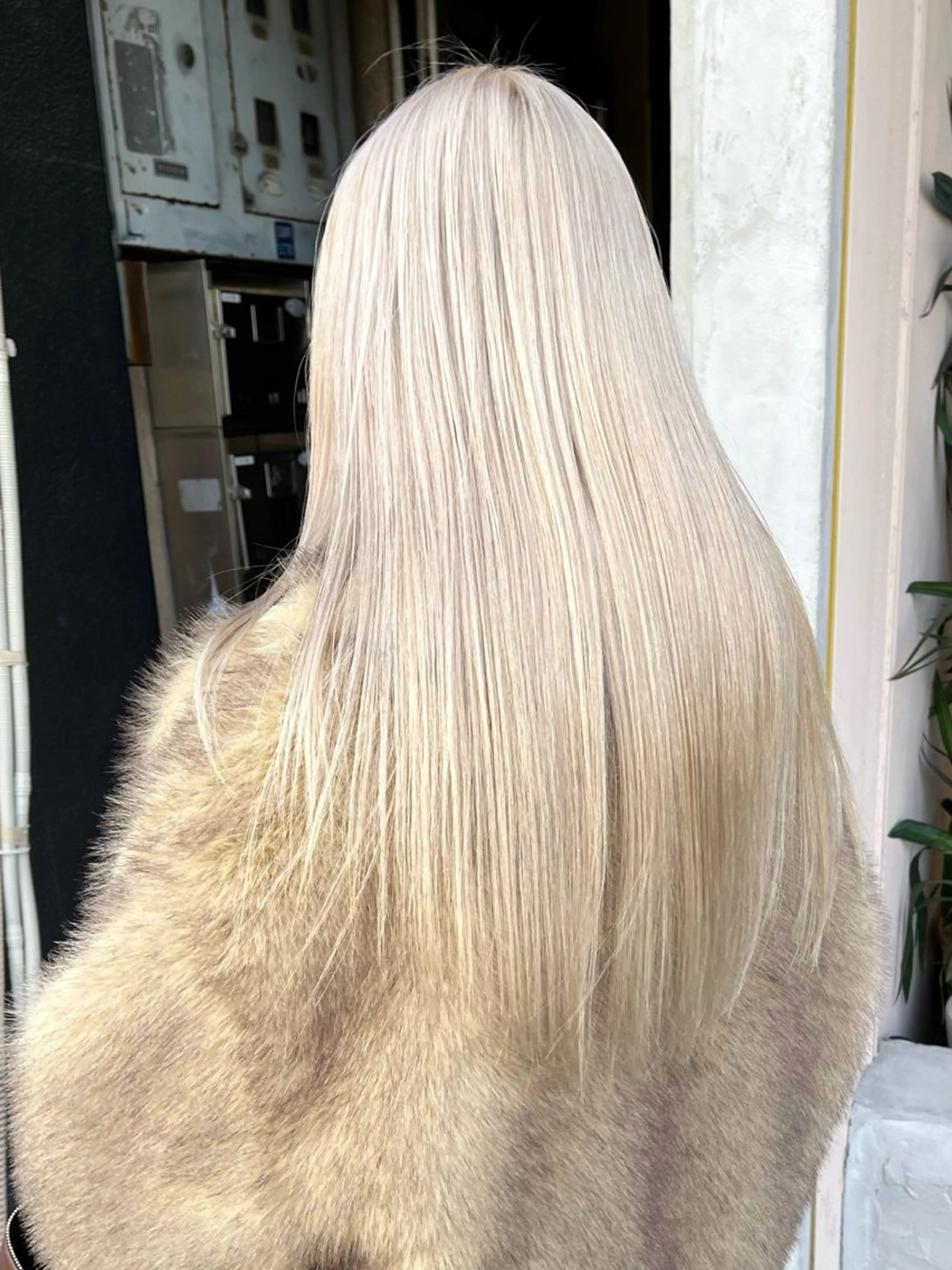 ロング レイヤーカット/ ハイトーン/mikiのヘアスタイル