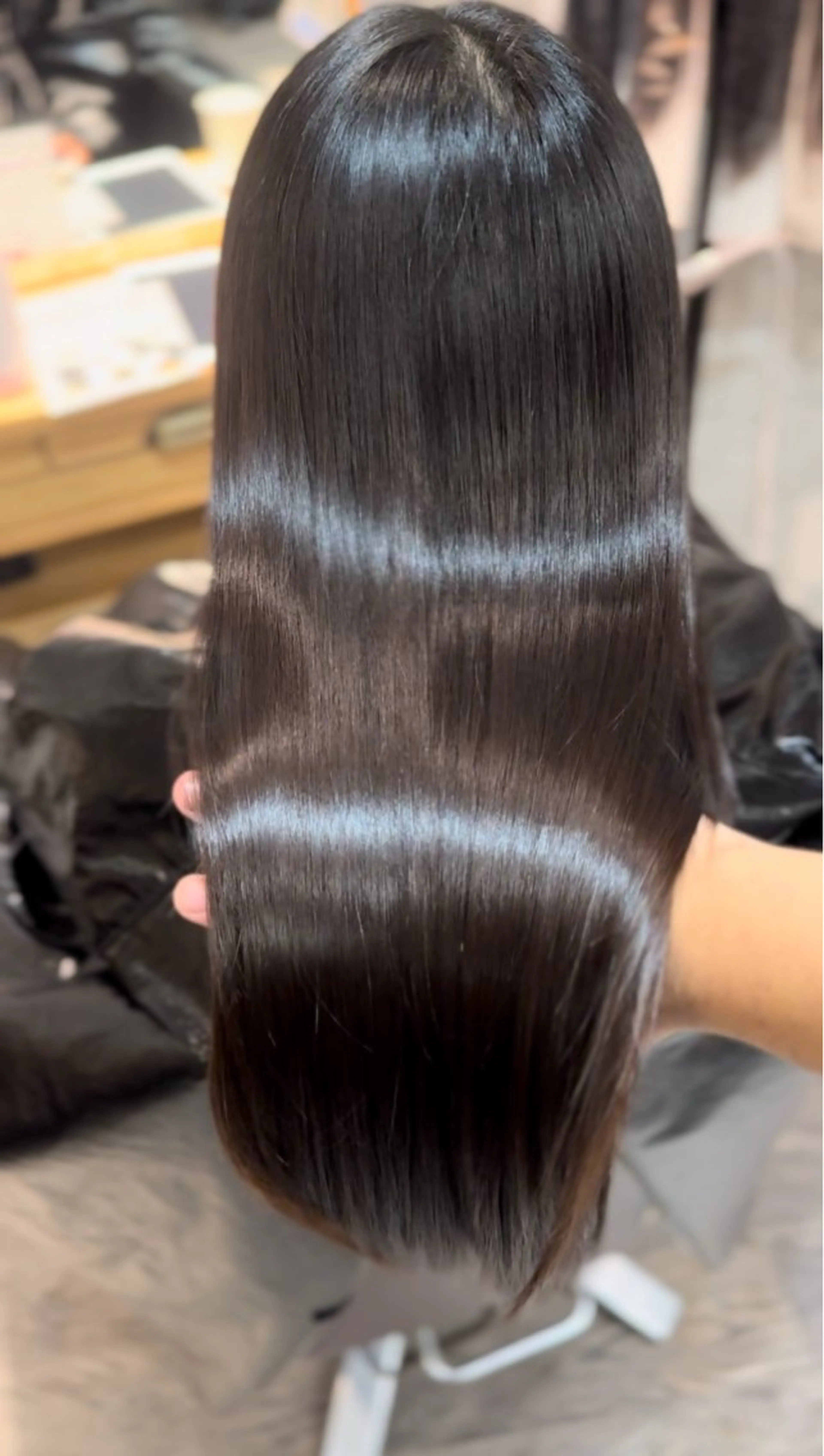 【ミニモ限定】15000円→9000円✨艶々縮毛矯正🦄🌈✨乾燥の冬に向け艶髪✨の写真