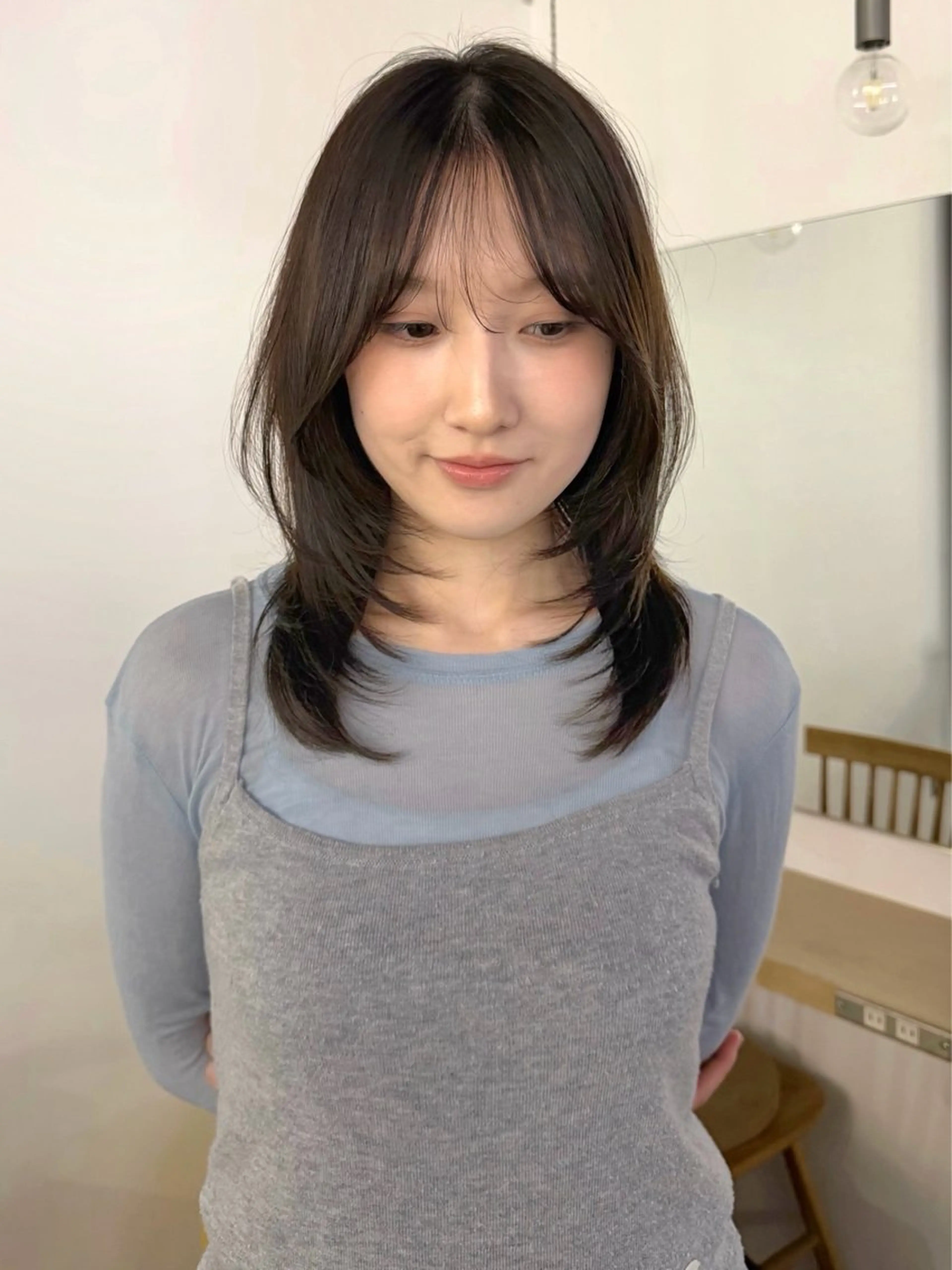 ミディアム カラー カット -みつま はるな-のヘアスタイル