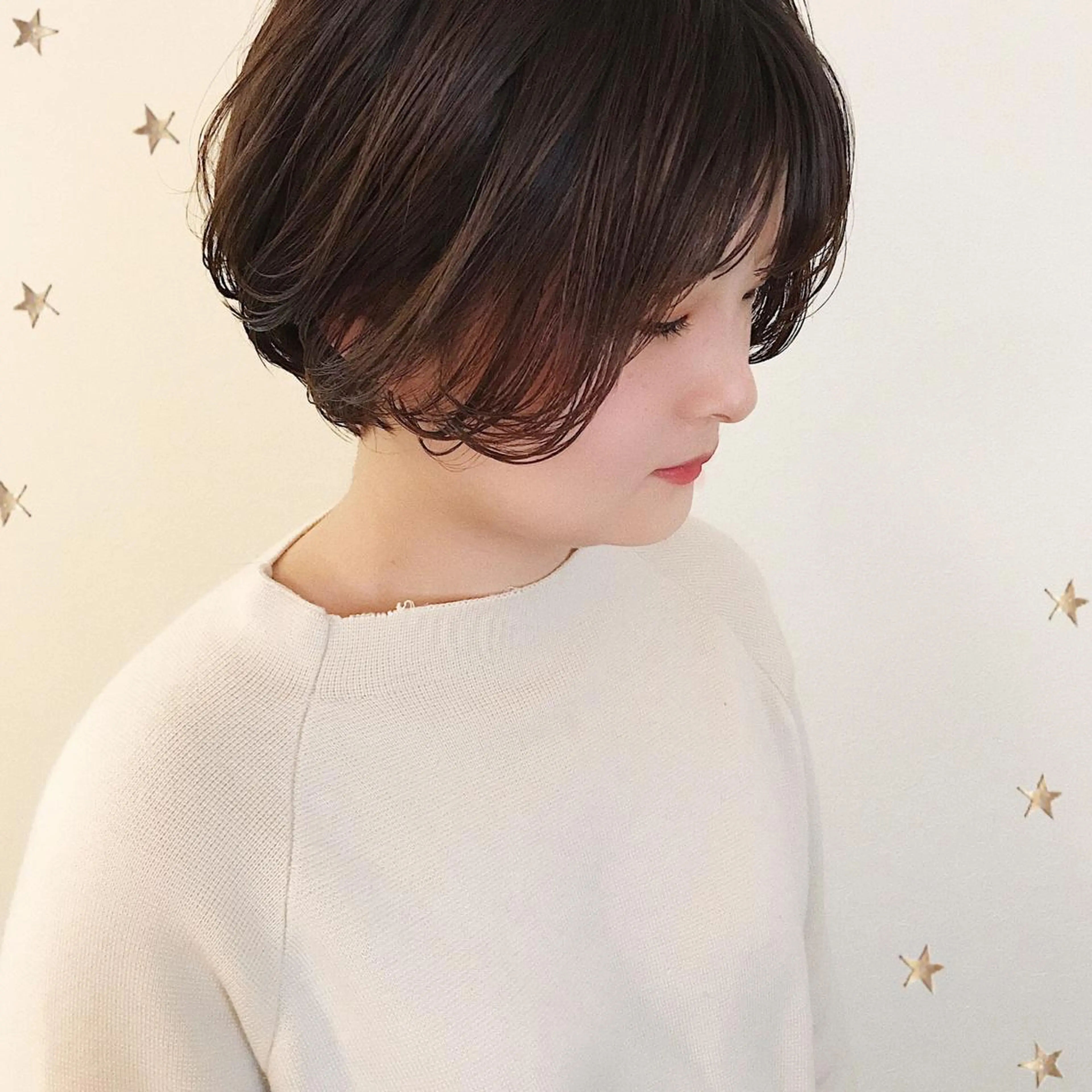 ショート カラー カット ヘアカラー 市川 千夏のヘアスタイル