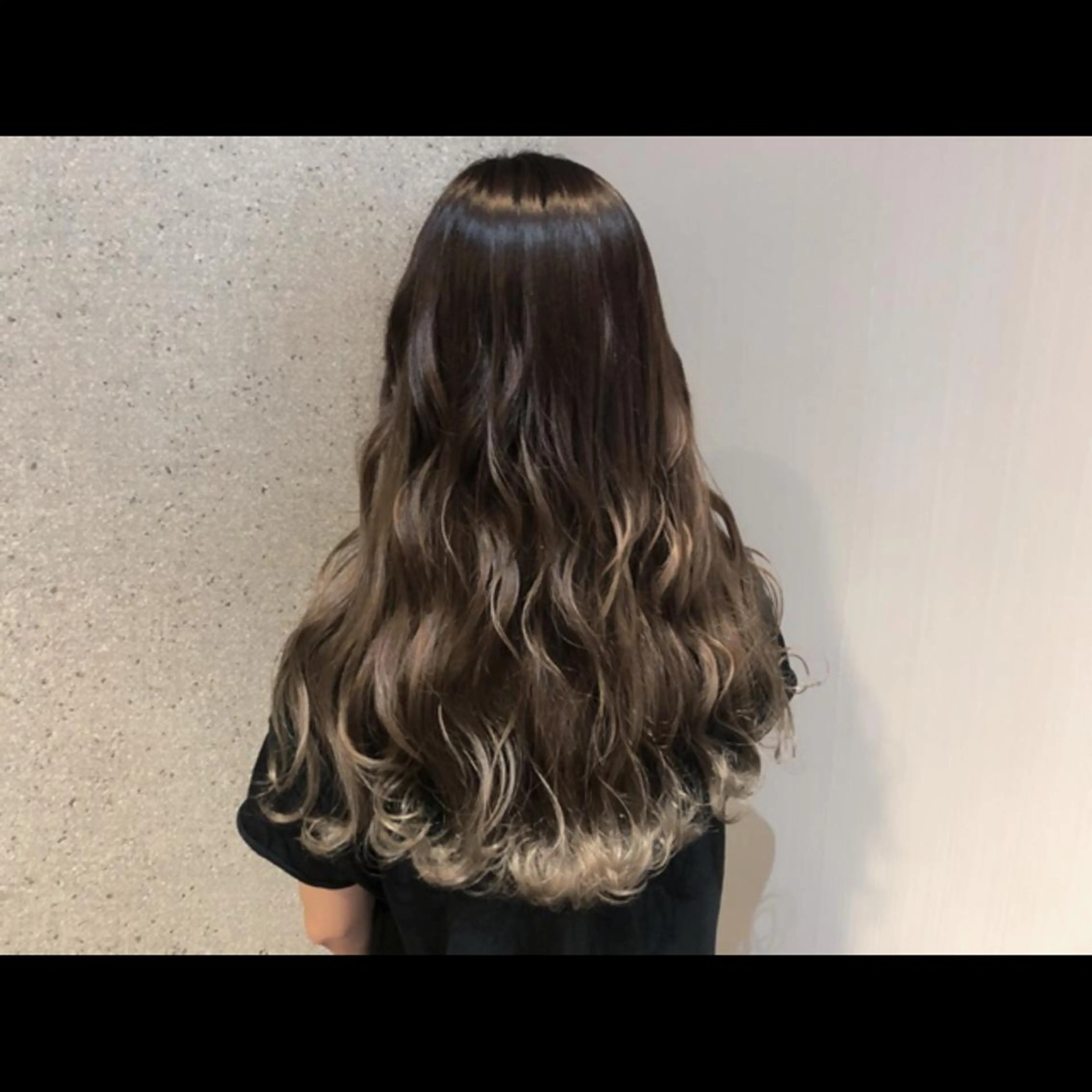 ロング カラー パーマ ヘアアレンジ メンズ 【mokuオーナー】 ちはるのヘアスタイル