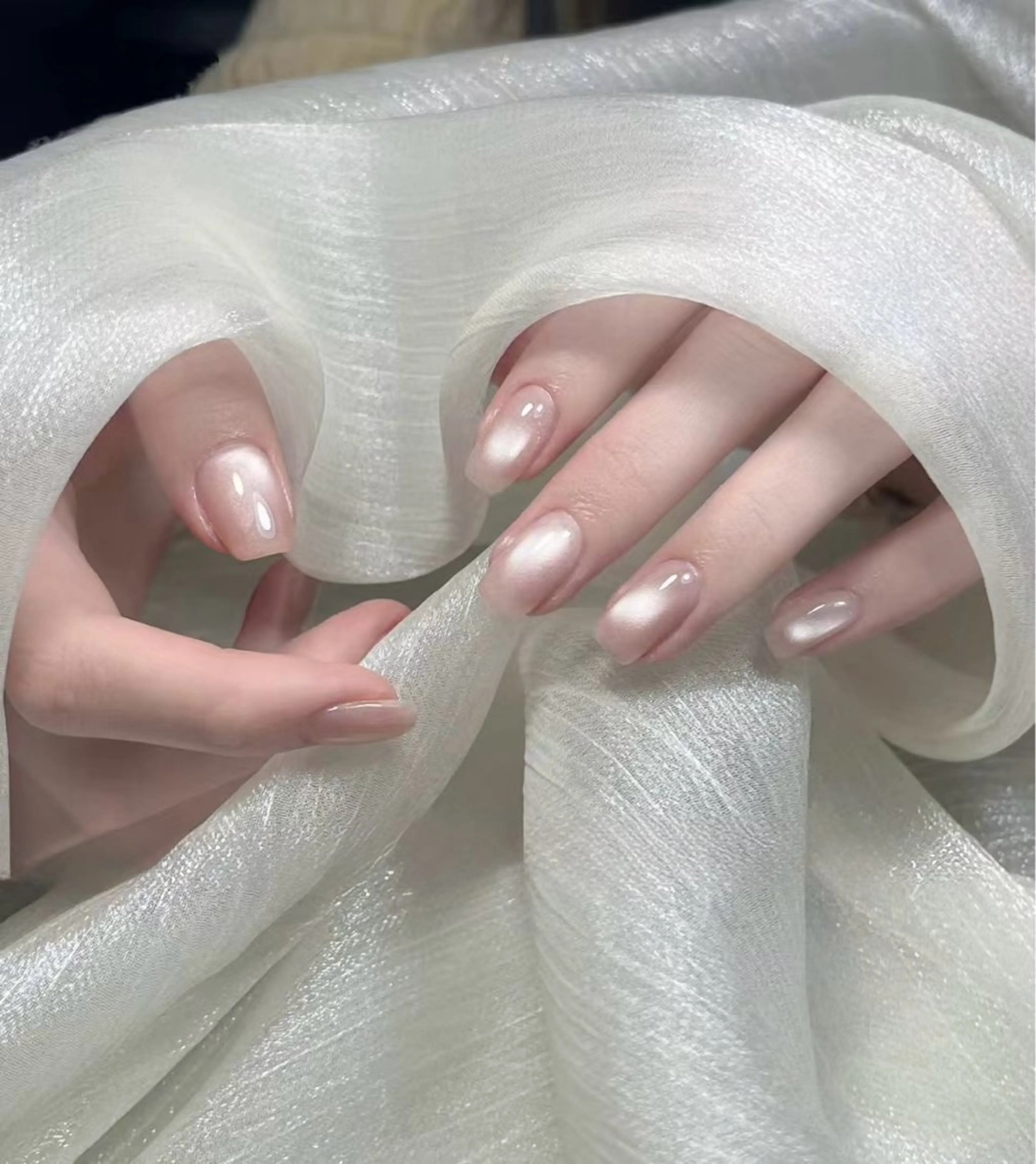 ネイル マグネットネイル マグネットワンカラー ワンカラーネイル ハンドネイル YUAN Nailのネイルデザイン