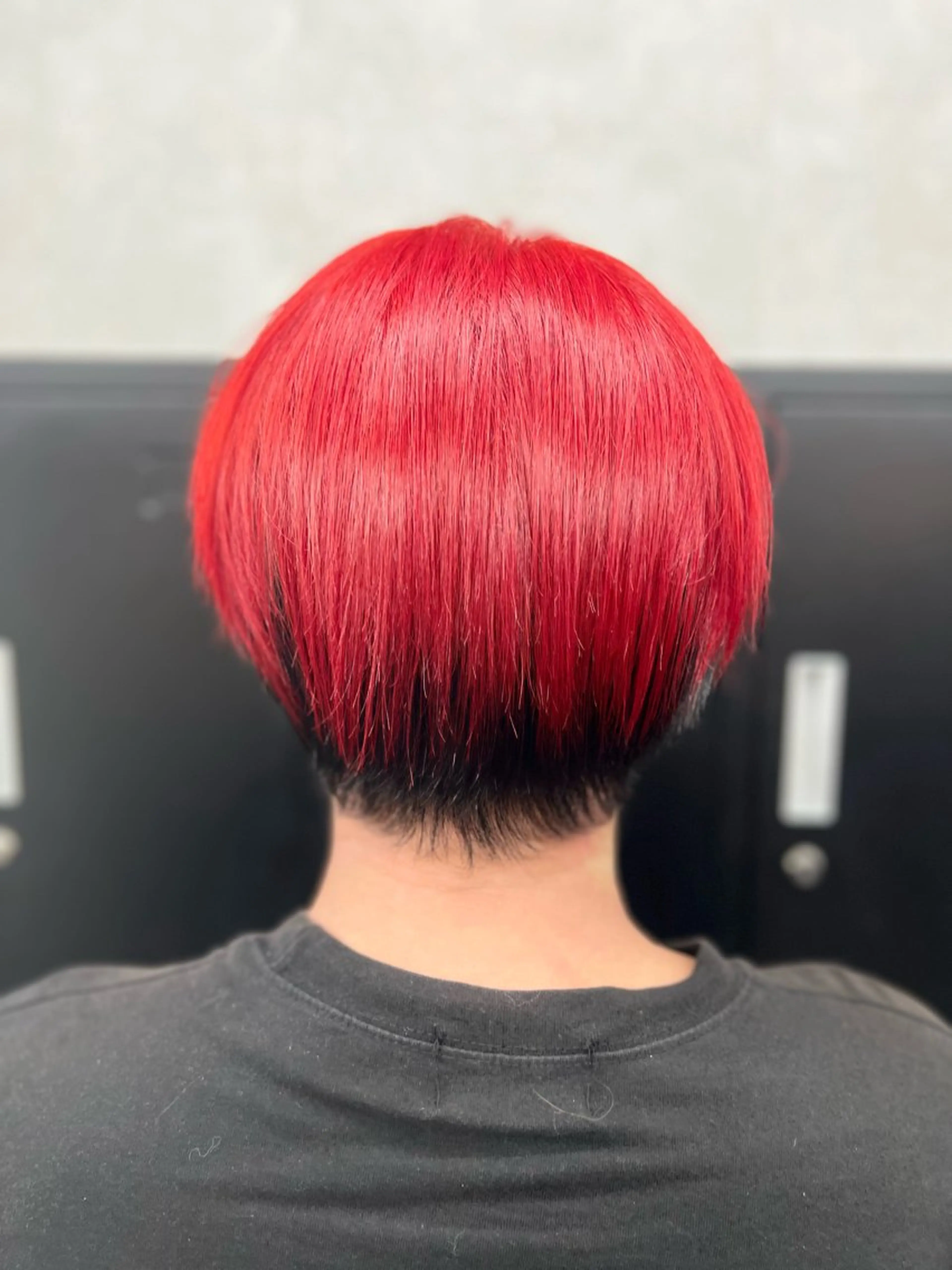 ショート カラー メンズ レッドカラー カット ヘアカラー ADLLA.アドラ所属・透明感カラー特化🫧 ADLLA.栗原🦋のヘアスタイル