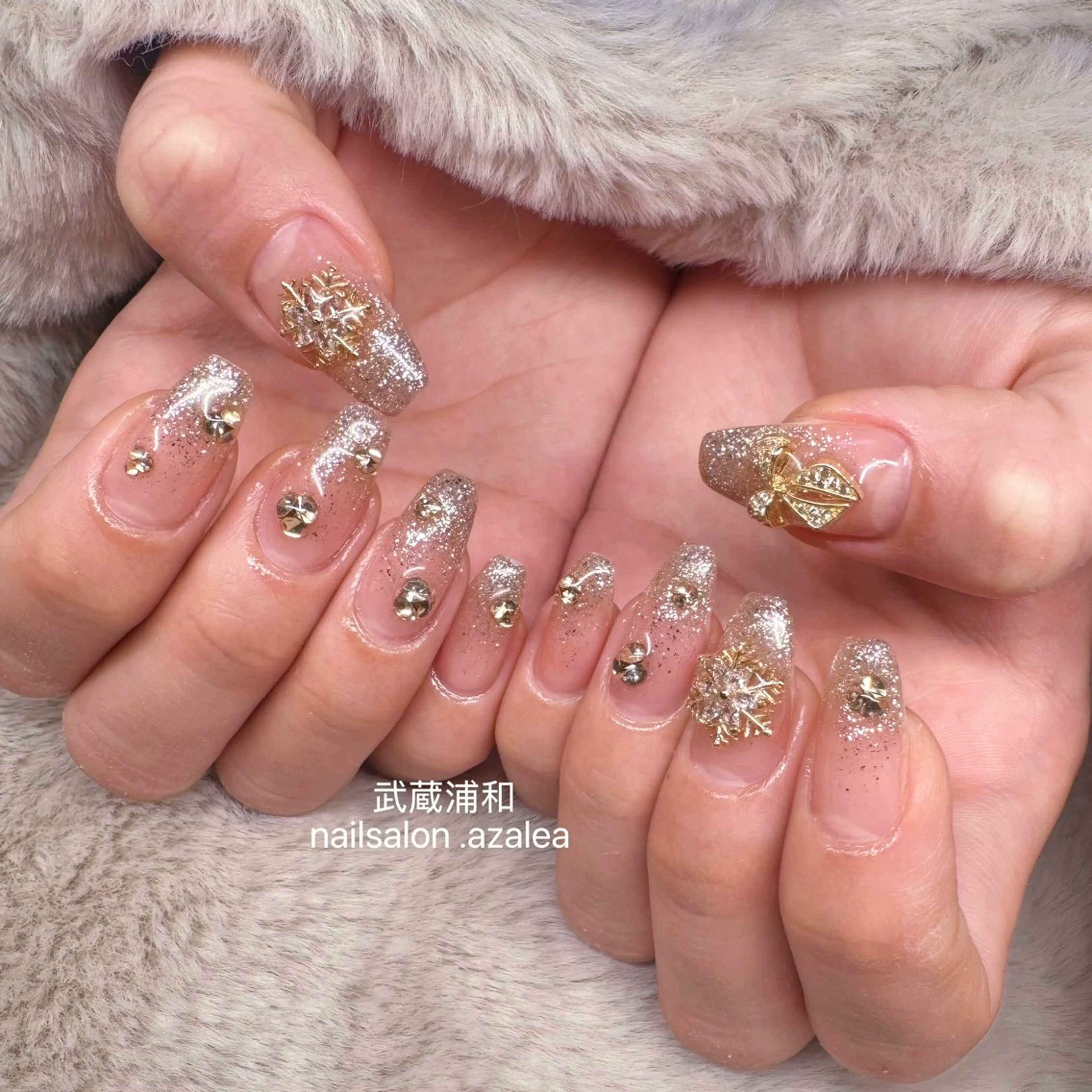 ネイル ハンドネイル R inのネイルデザイン