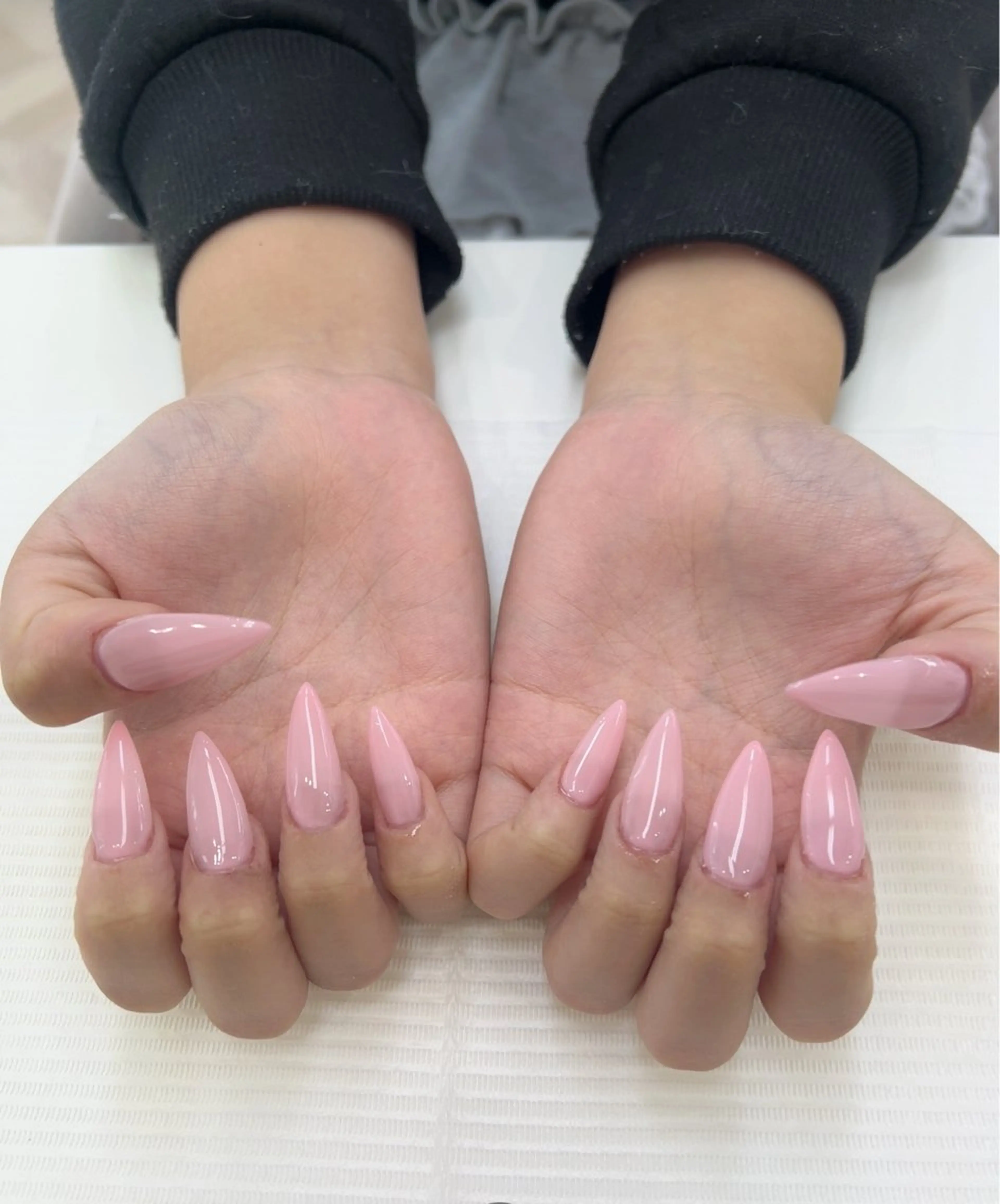 ネイル ワンカラーネイル esnail mokaのネイルデザイン