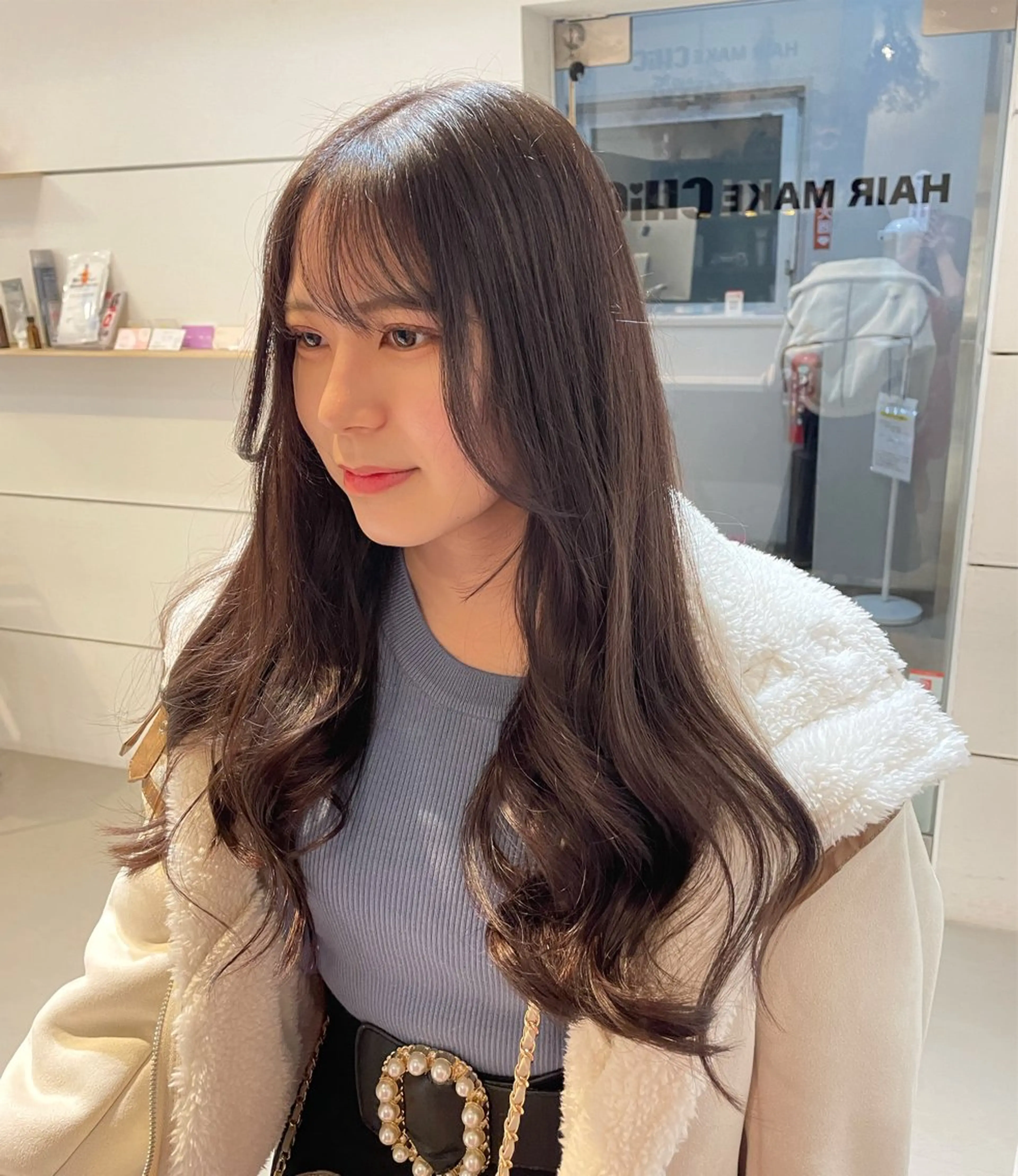 ロング chic  有山 美瑠のヘアスタイル