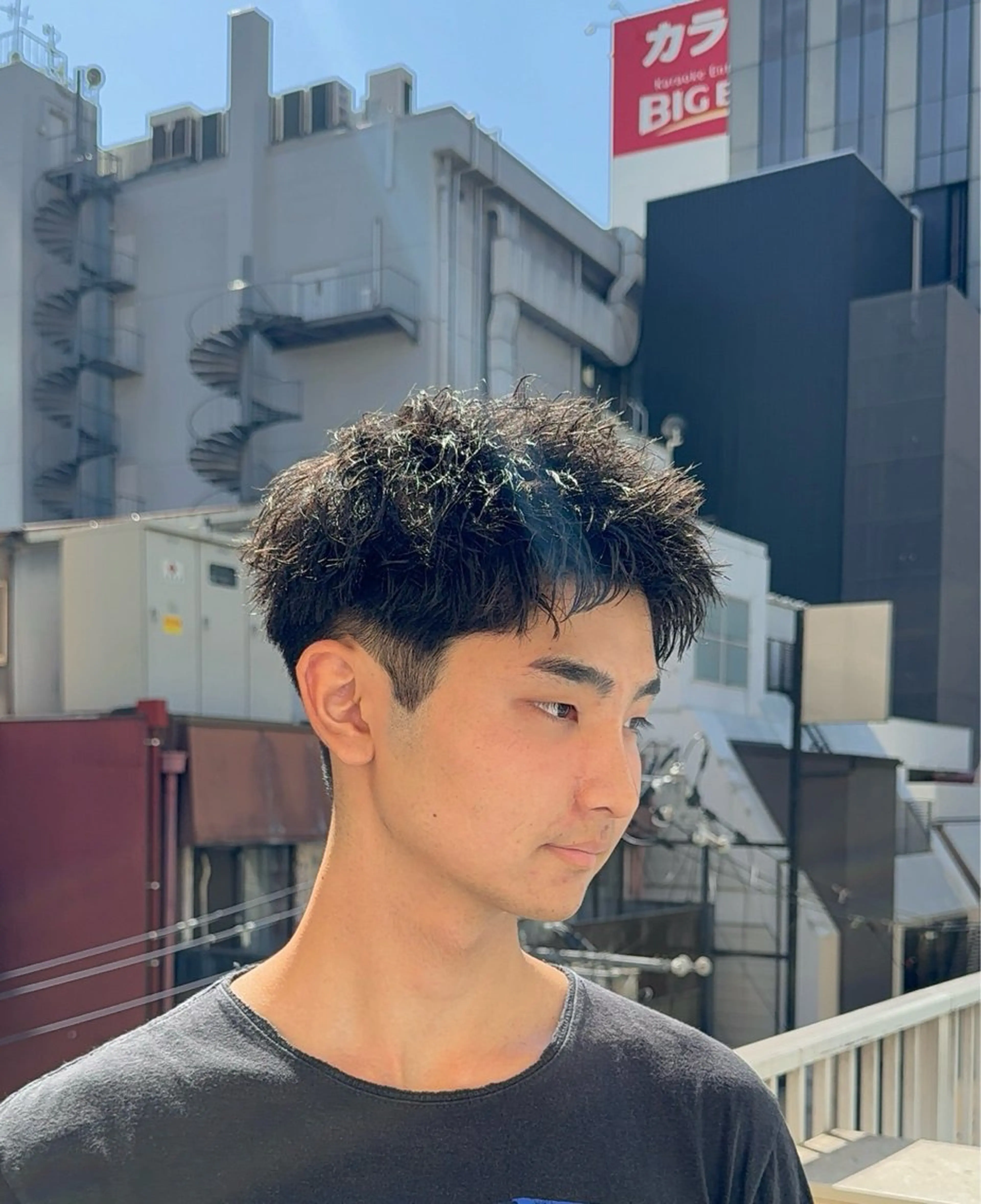 パーマ メンズ SALOWIN梅田茶屋町North店所属・岡田/メンズ特化/パ ーマ&ショートのプロのヘアスタイル