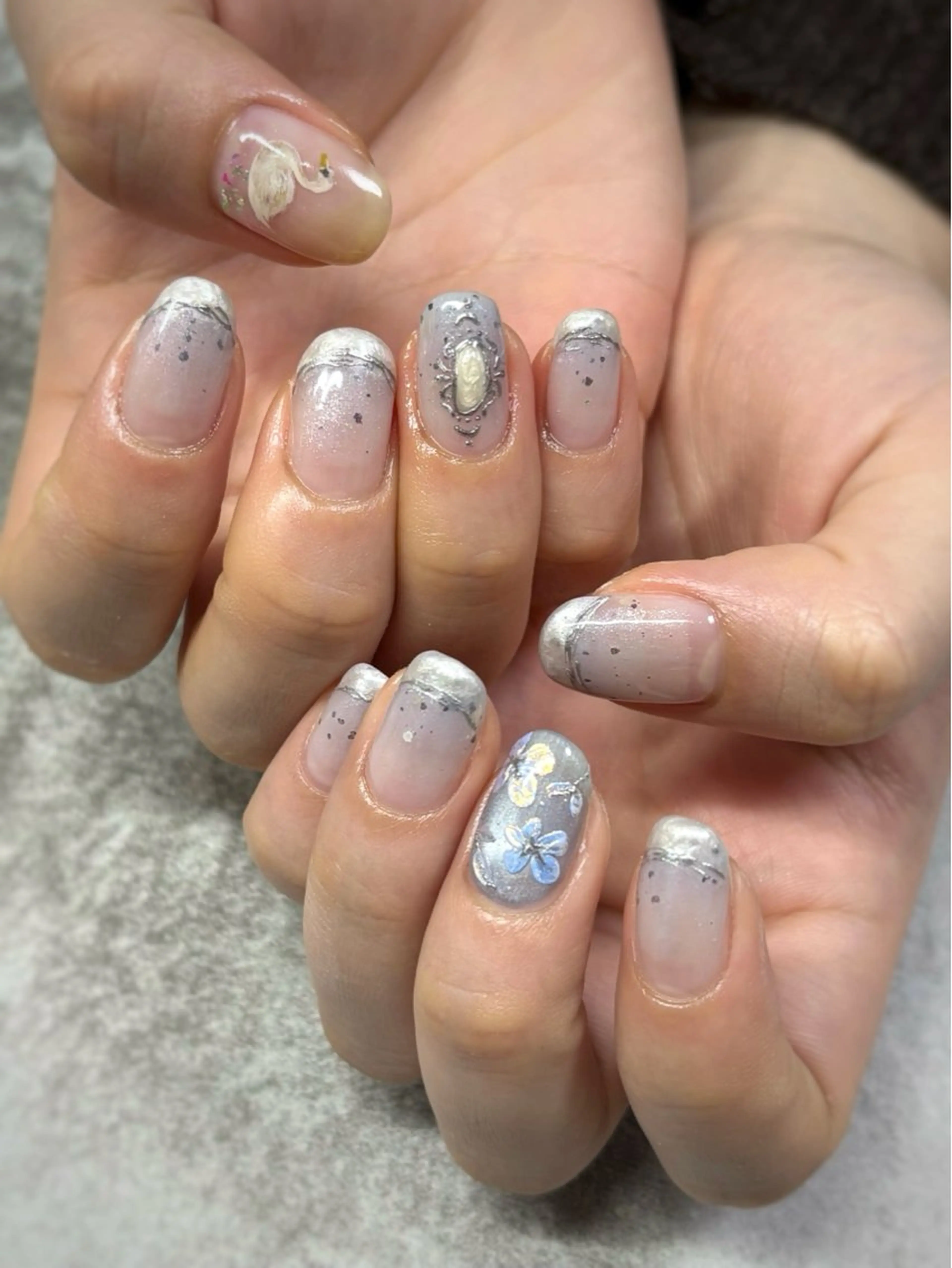 ネイル フレンチネイル ハンドネイル FIORITURA Maikoのネイルデザイン