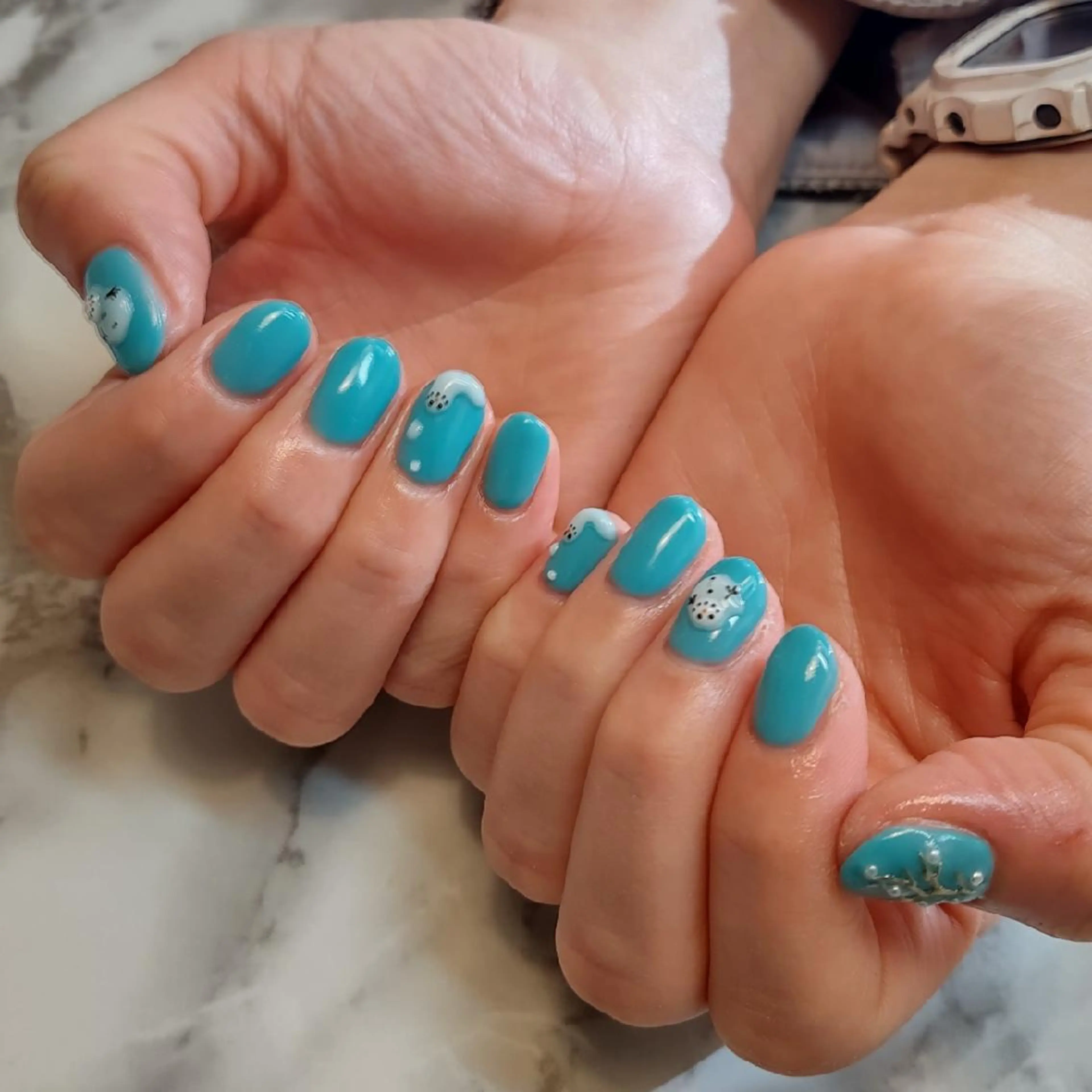 ネイル ジェヌインネイル 河内のネイルデザイン