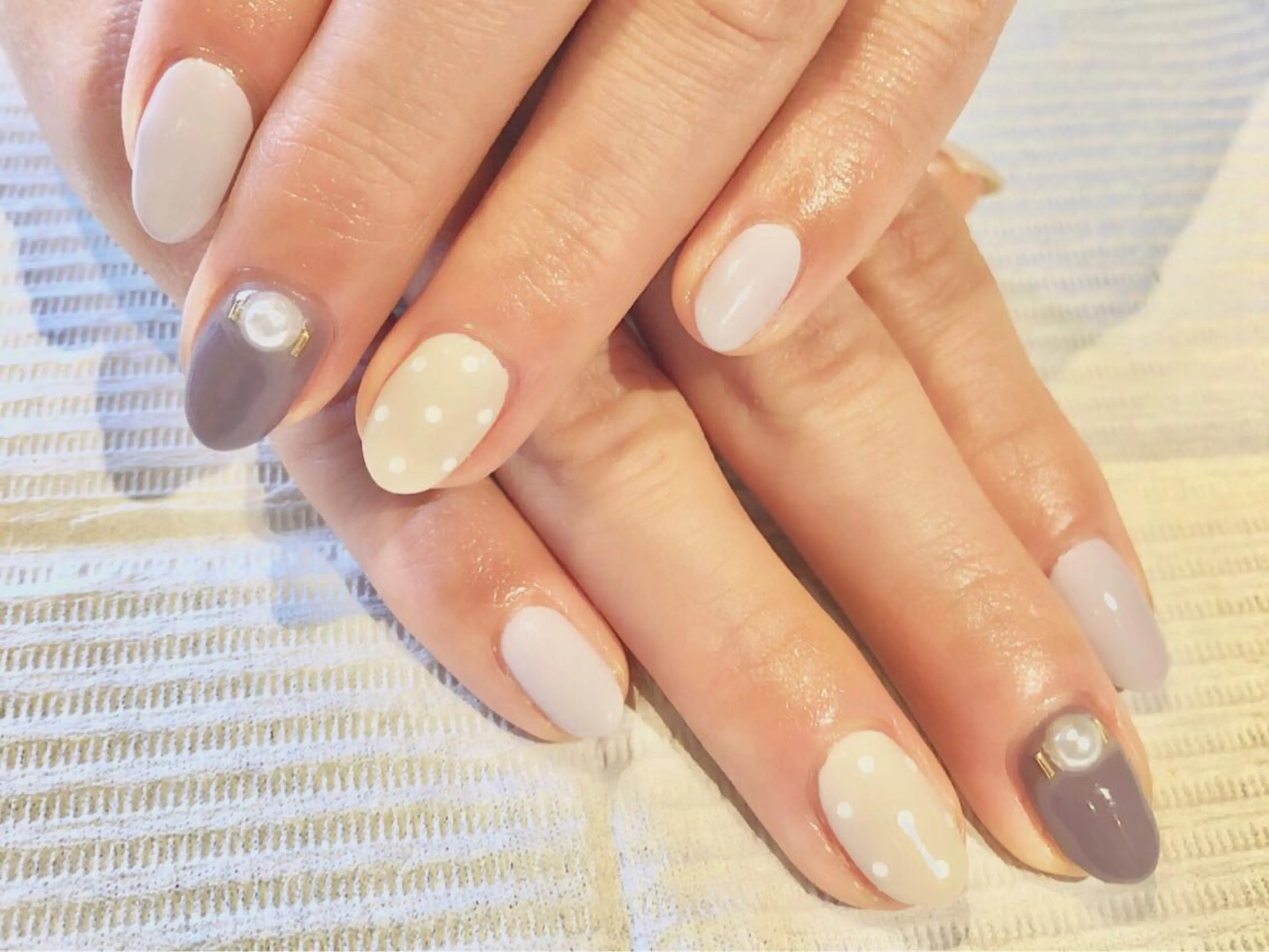 ネイル ドット TRAM-nail moriizumiのネイルデザイン