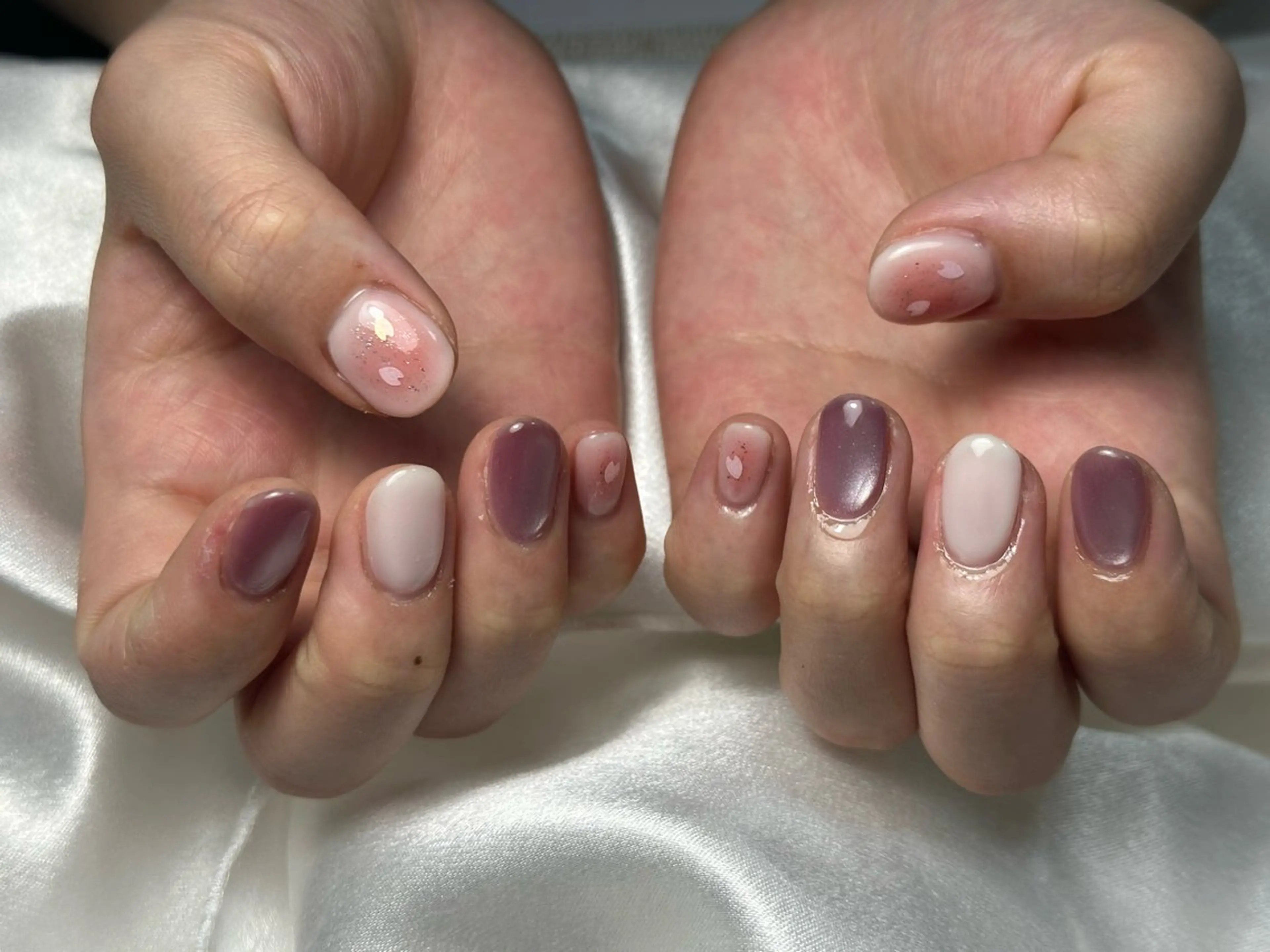 ネイル オーロラネイル 桜ネイル フラワーネイル フットネイル フレンチネイル ハンドネイル kiki nail たまプラーザのネイルデザイン