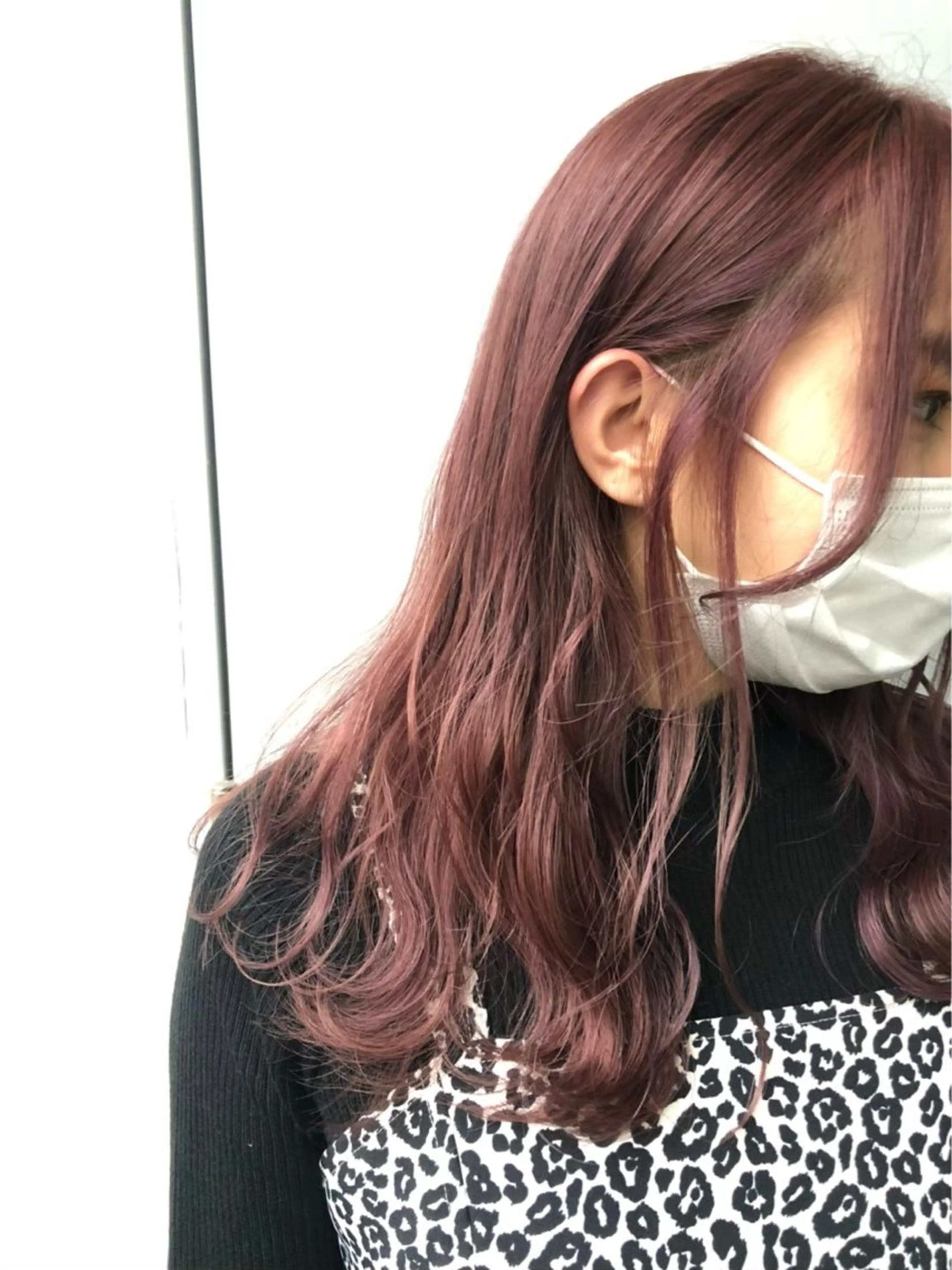 ロング カラー ダブルカラー ピンクカラー レッドカラー SHOEI 【nero】のヘアスタイル