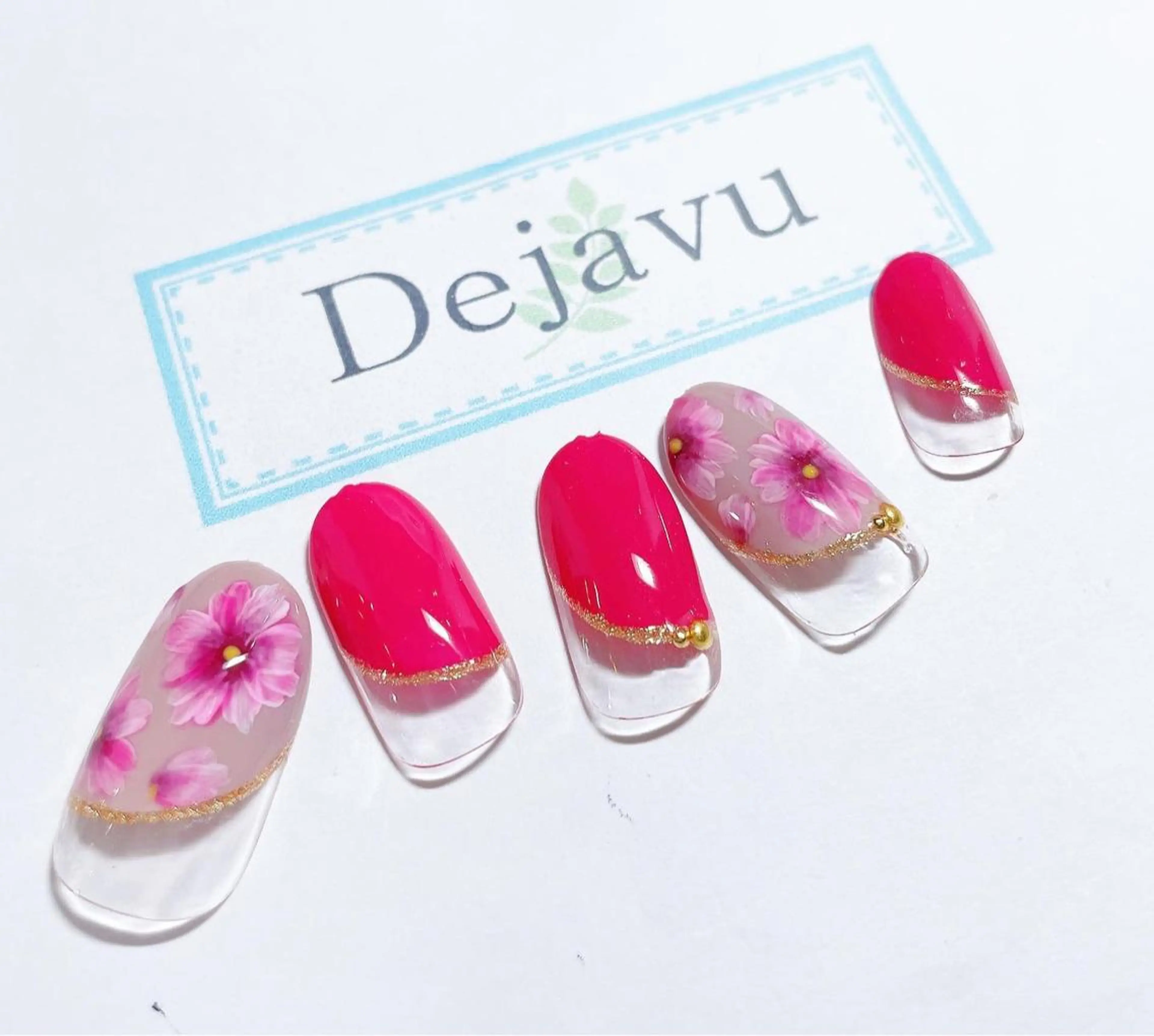ネイル アートネイル フレンチネイル グラデーション ワンカラーネイル 夏ネイル ハンドネイル Nail salon Dejavu 🌿のネイルデザイン