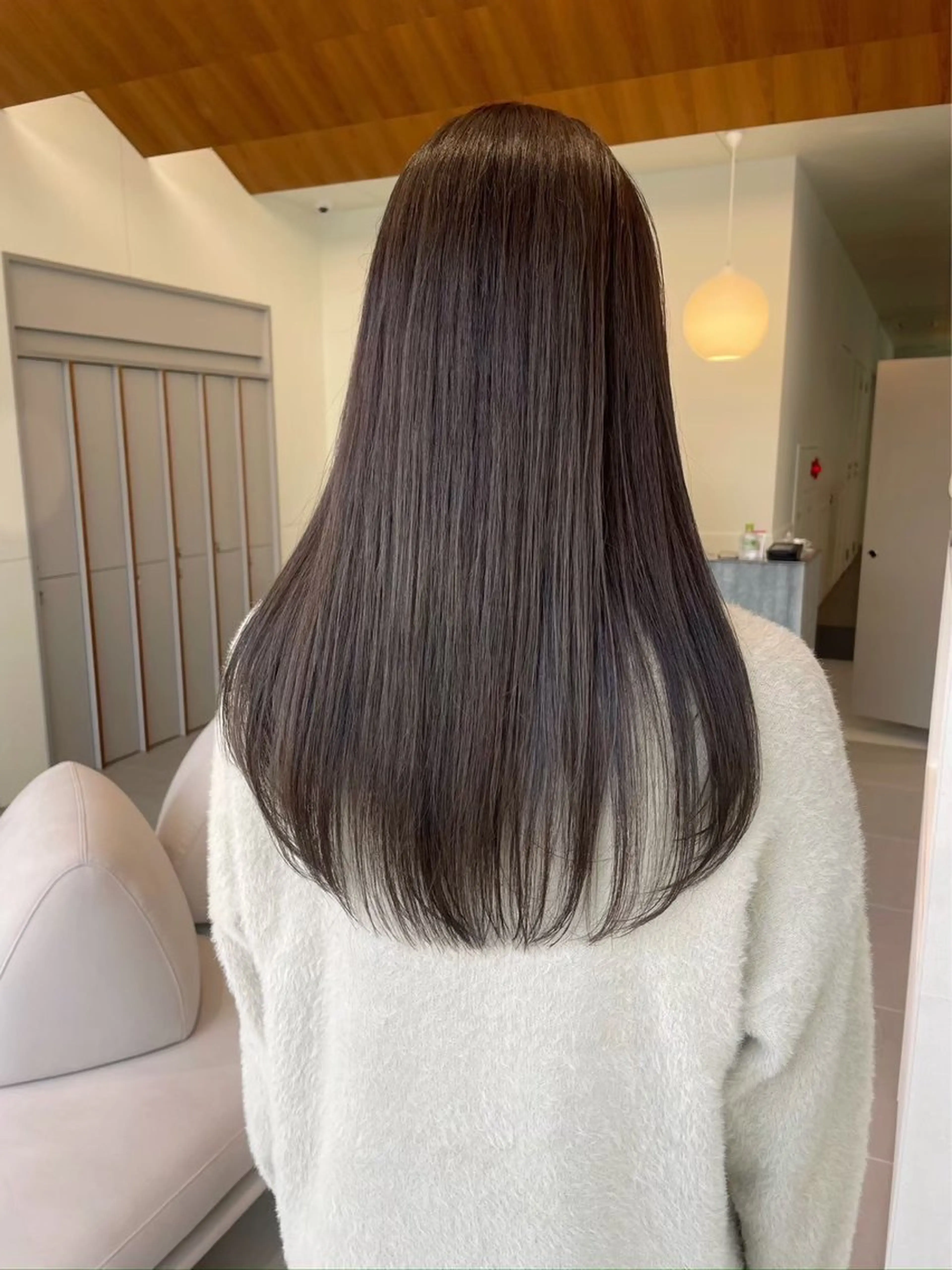 ロング カラー 顔周りカット レイヤーカット 高発色ブリーチ/ ハイレイヤー🪽aiのヘアスタイル