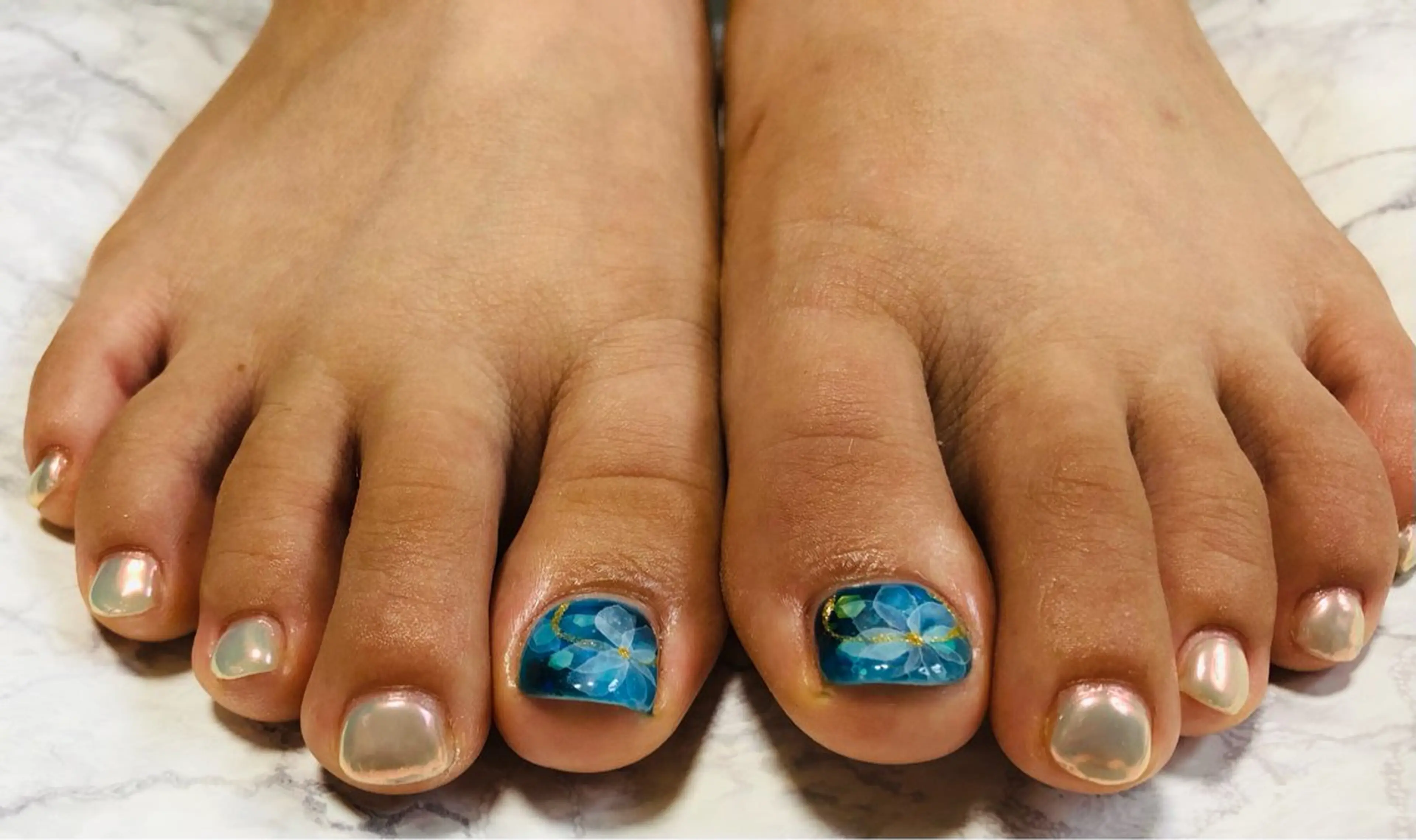 ネイル アートネイル ミラーネイル M&Y nailsalonのネイルデザイン