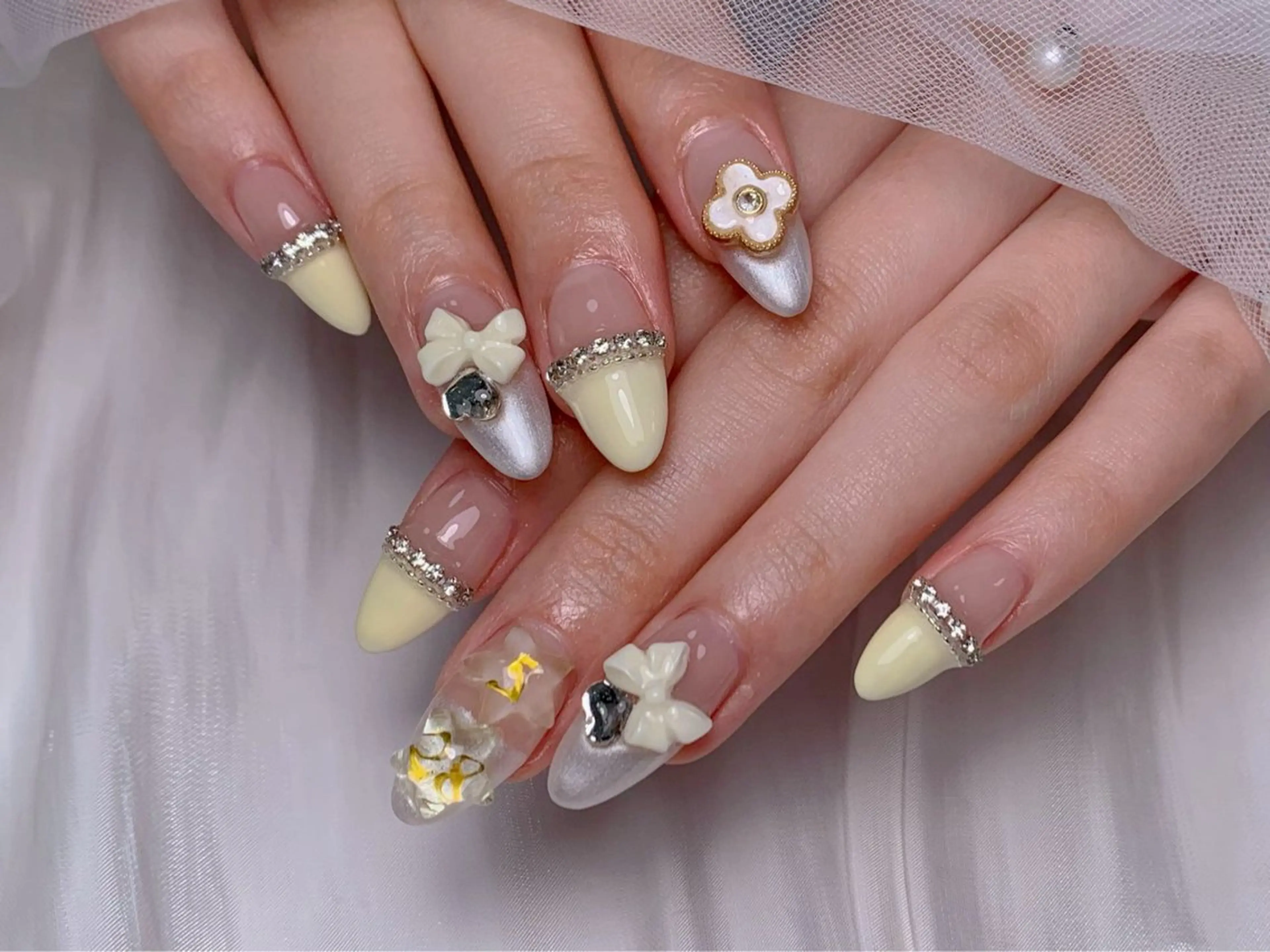 ネイル ハンドネイル ハンドケア 小林 凛のネイルデザイン