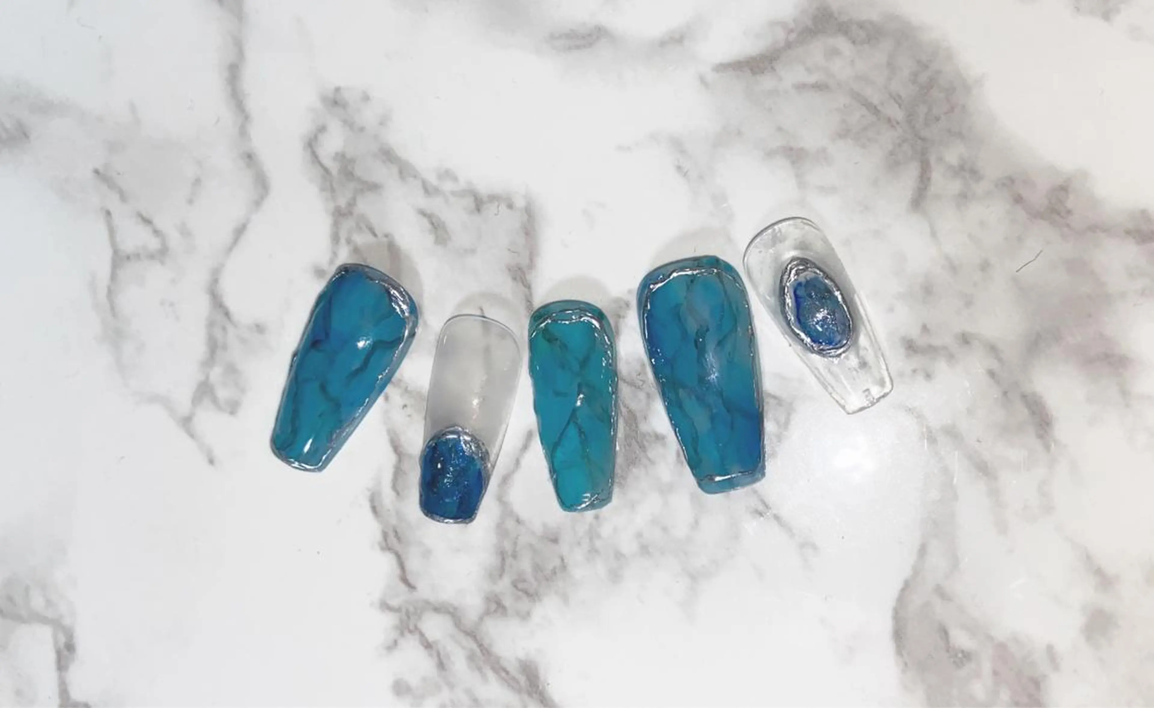 ネイル mra_nail Lunaire.のネイルデザイン