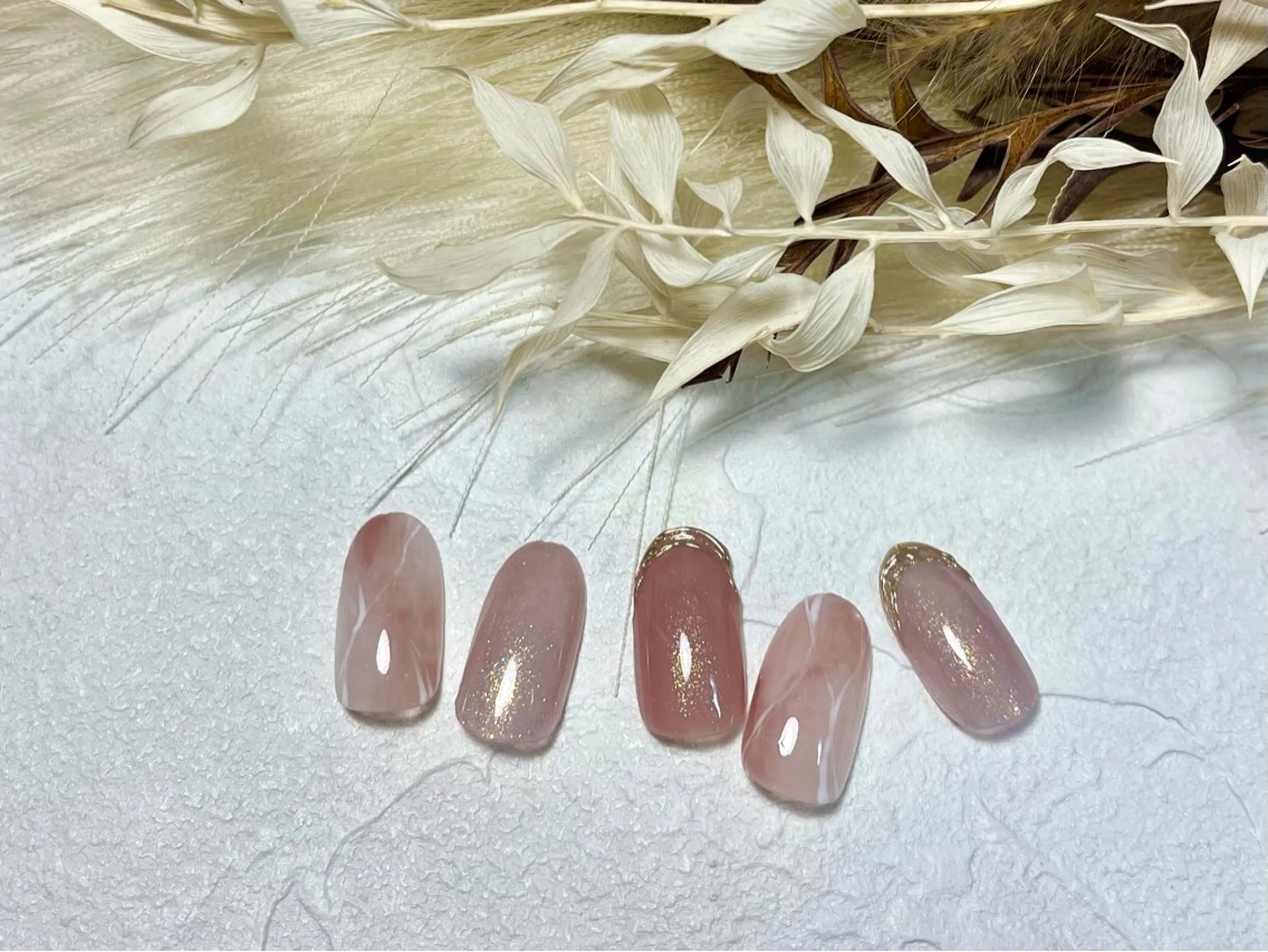 ネイル オーロラネイル フットネイル フレンチネイル ジェルネイル 韓国ネイル ハンドネイル kiki nail たまプラーザのネイルデザイン