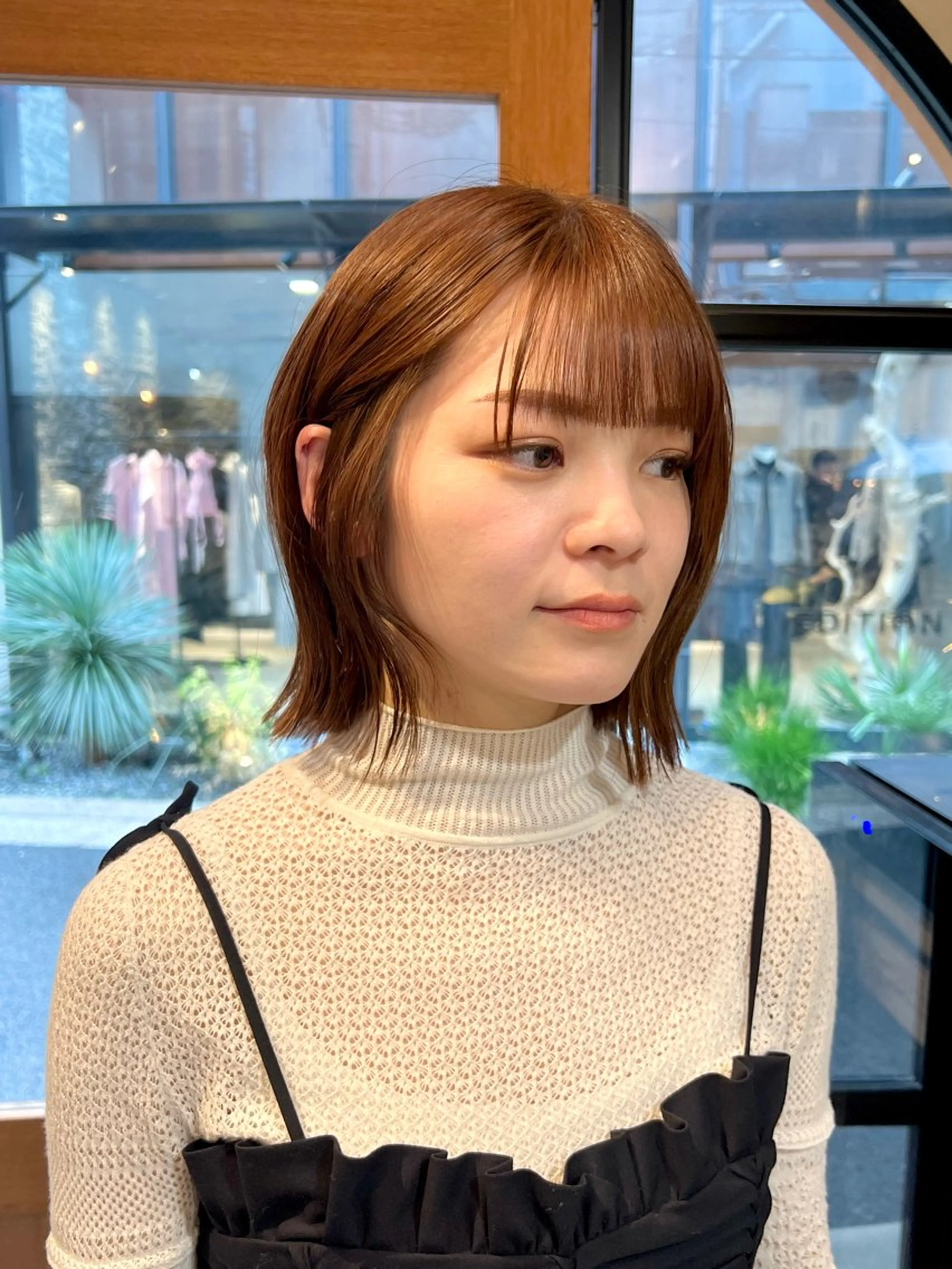 ショート カラー 切りっぱなしボブ ボブ 神戸ボブ✂️ ioe三宮/田 伸佳のヘアスタイル