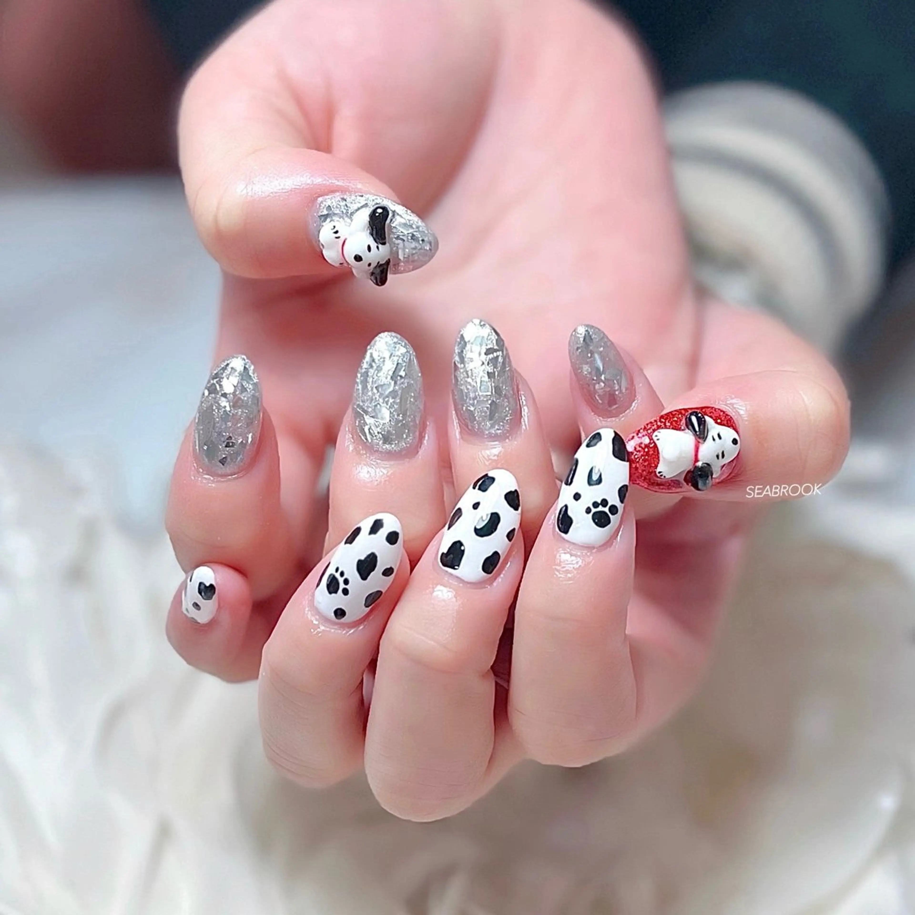 ネイル 鈴木 奈穂子のネイルデザイン