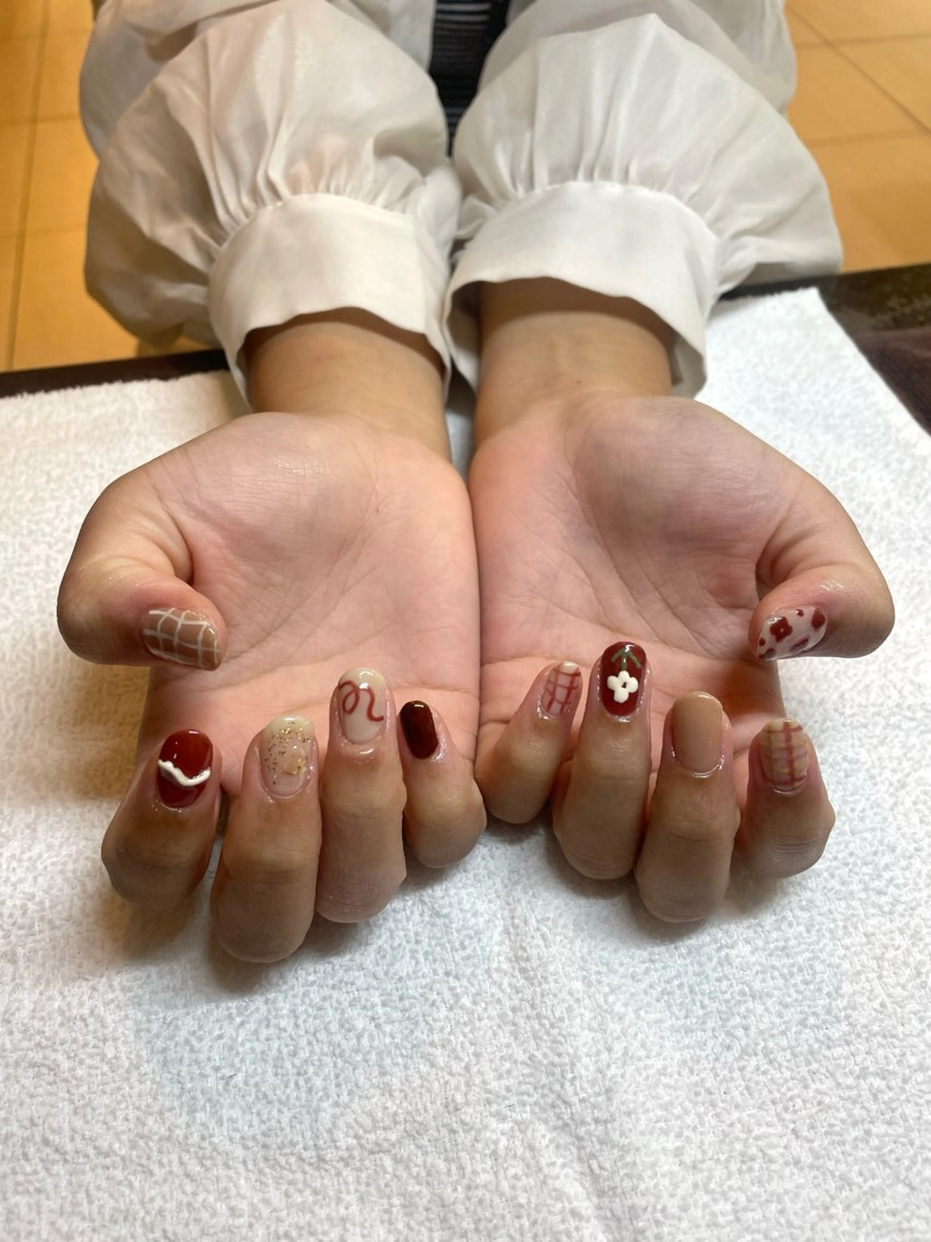 ネイル ハンドネイル 菊池 菜月のヘアスタイル