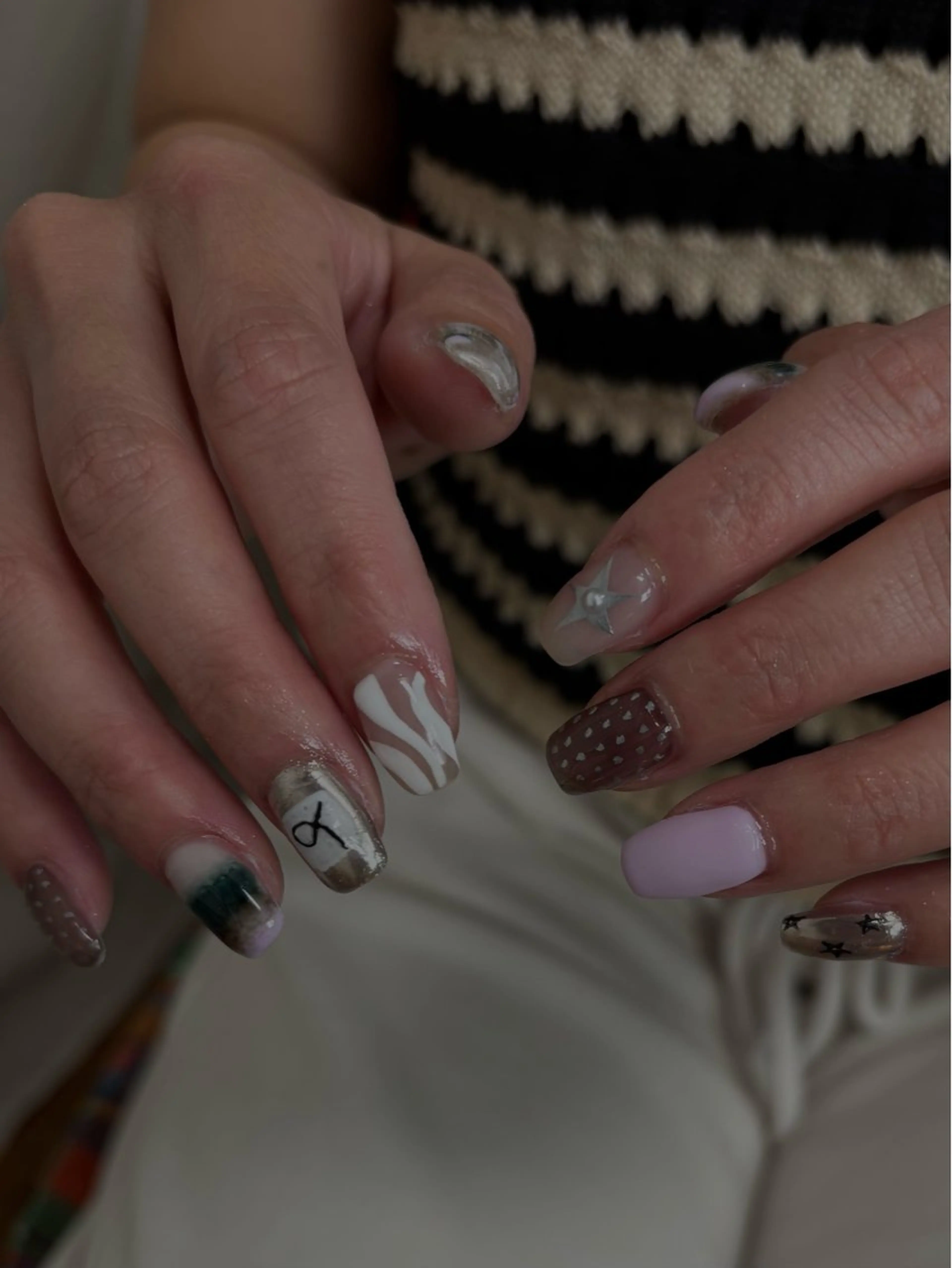 ネイル ハンドネイル 爪塗屋 さんのネイルデザイン