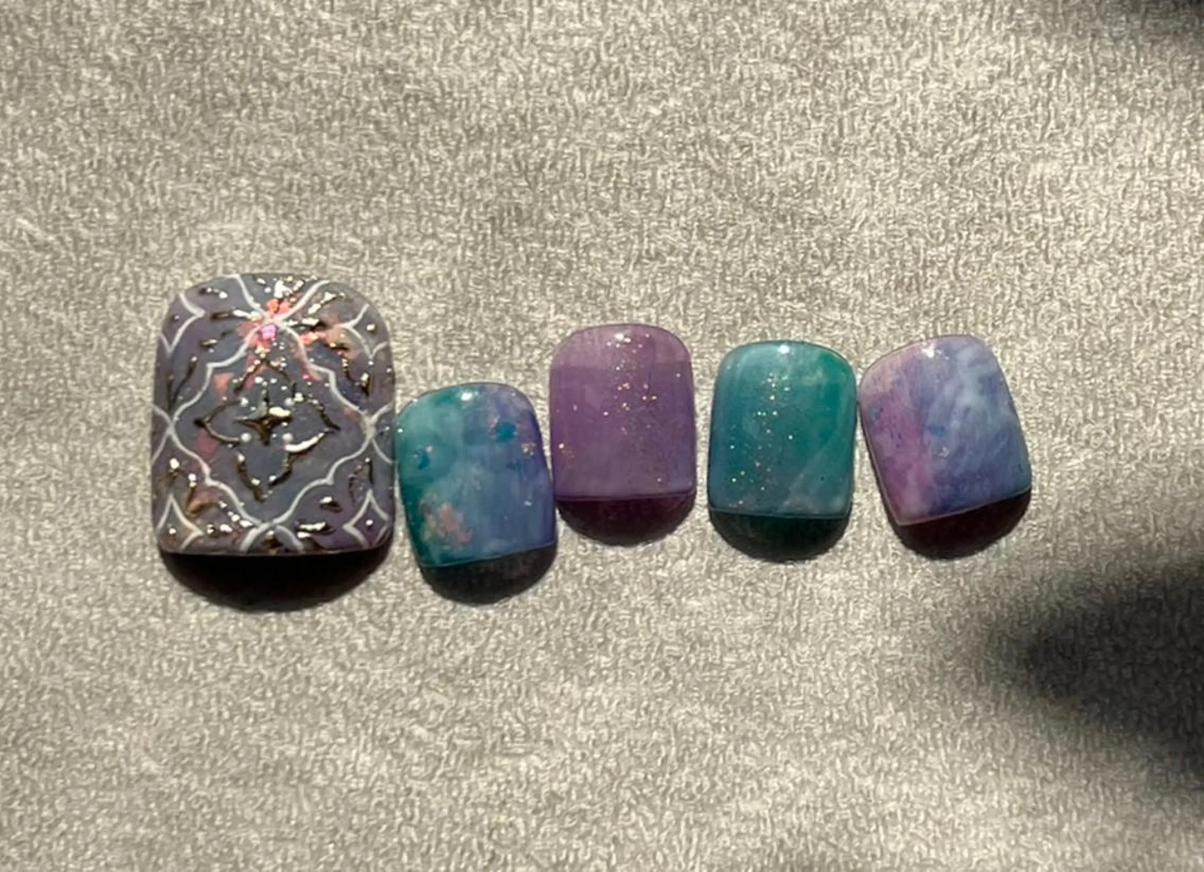 ネイル Sun Brown サンブラウンのマツエク・マツパデザイン