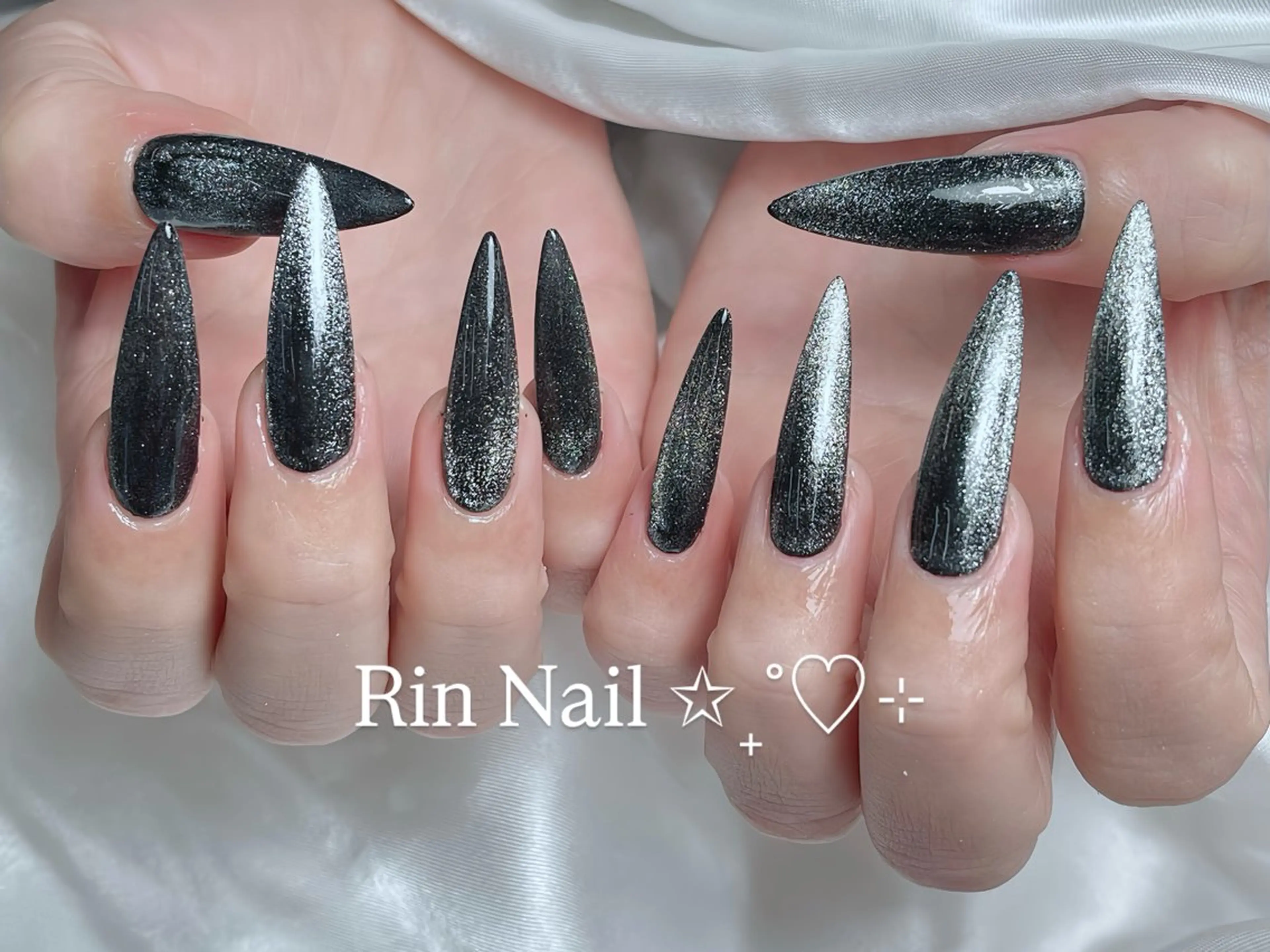 ネイル 成人式 ロングネイル ネイルチップ ハンドネイル Rin Nail 新大久保店のネイルデザイン