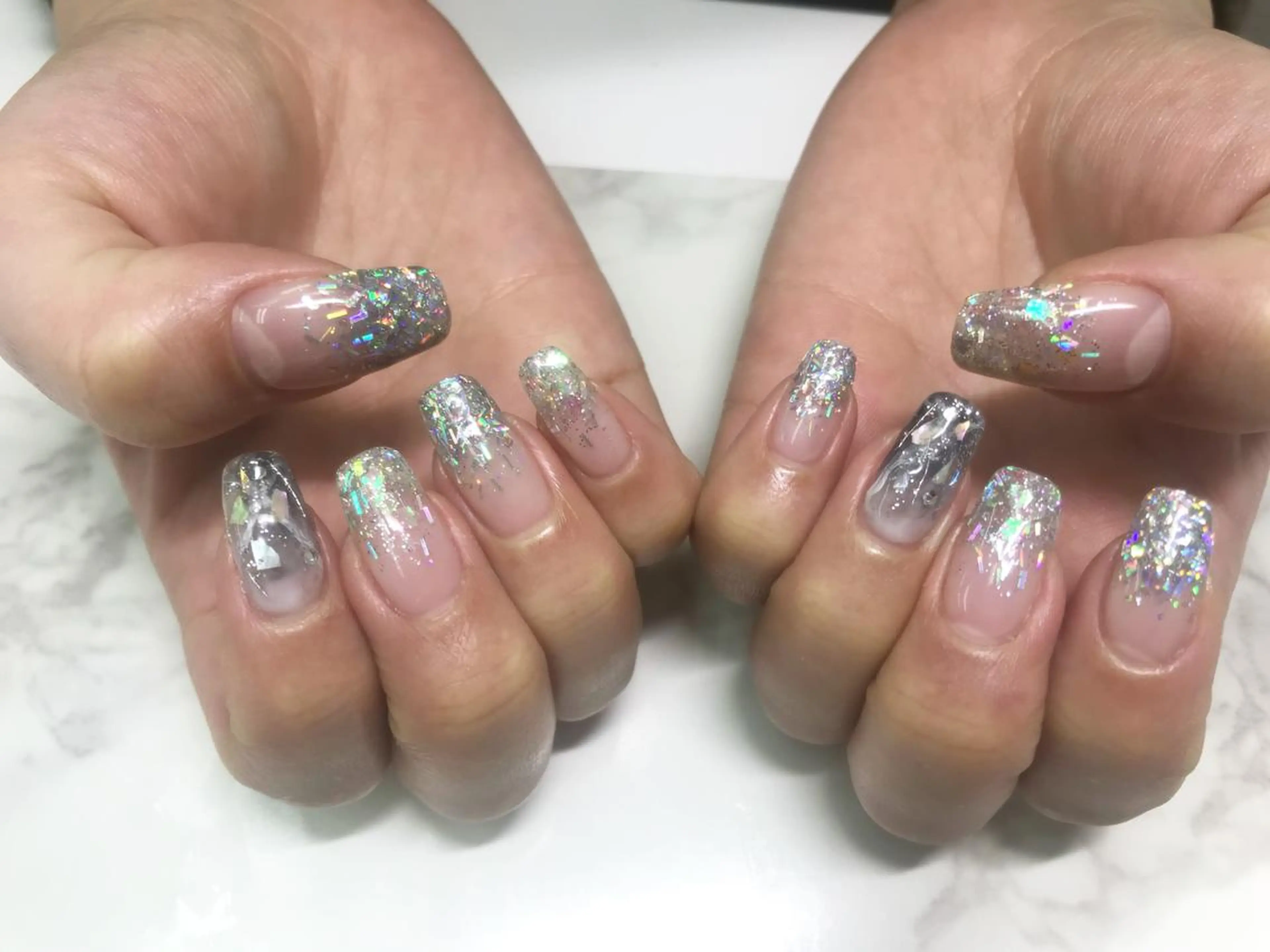 ネイル ハンドネイル リラネイル Aikenのネイルデザイン