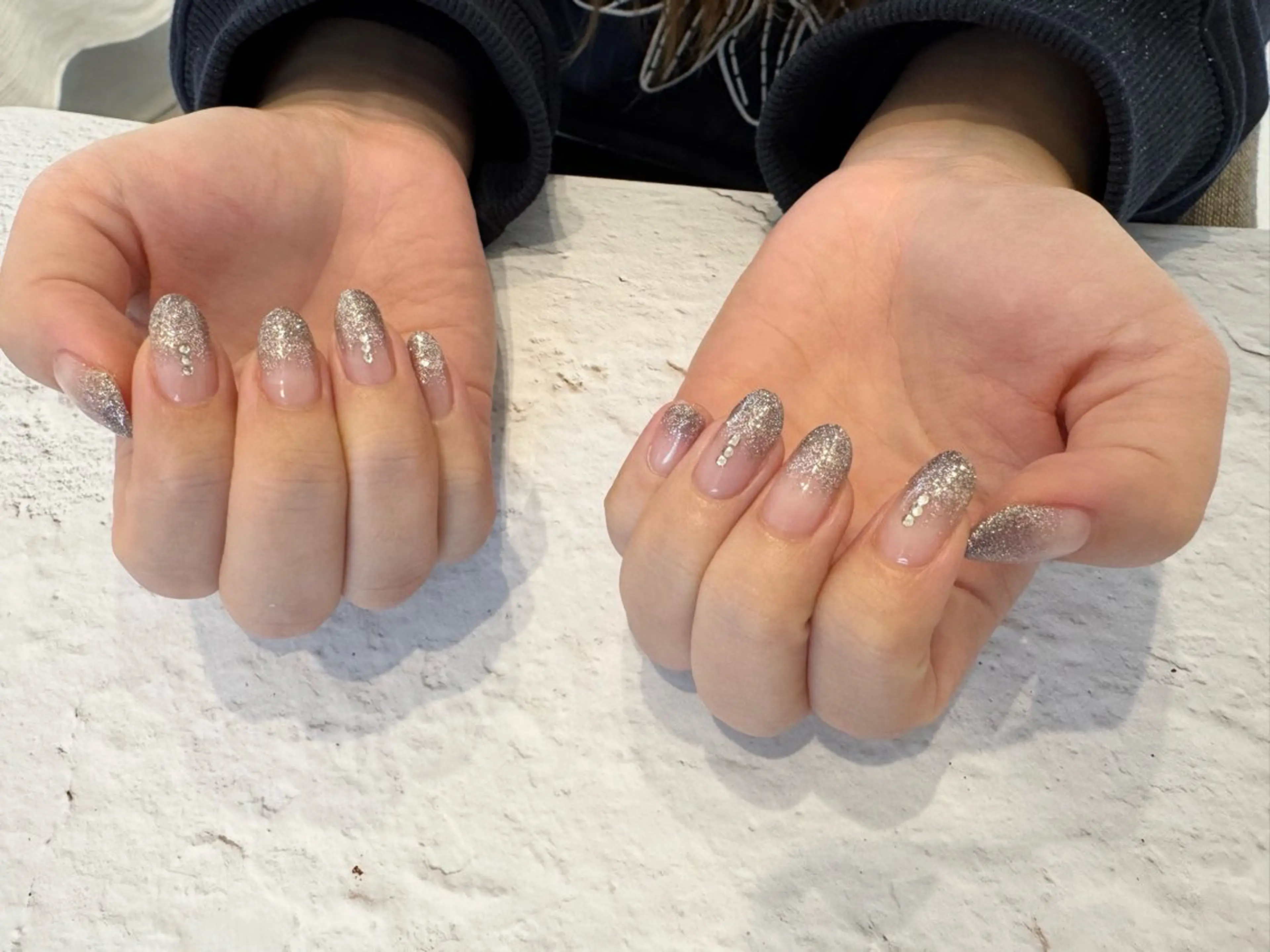 ネイル フラッシュネイル ジェルネイル グラデーション ストーンネイル ハンドネイル byeol nailのネイルデザイン