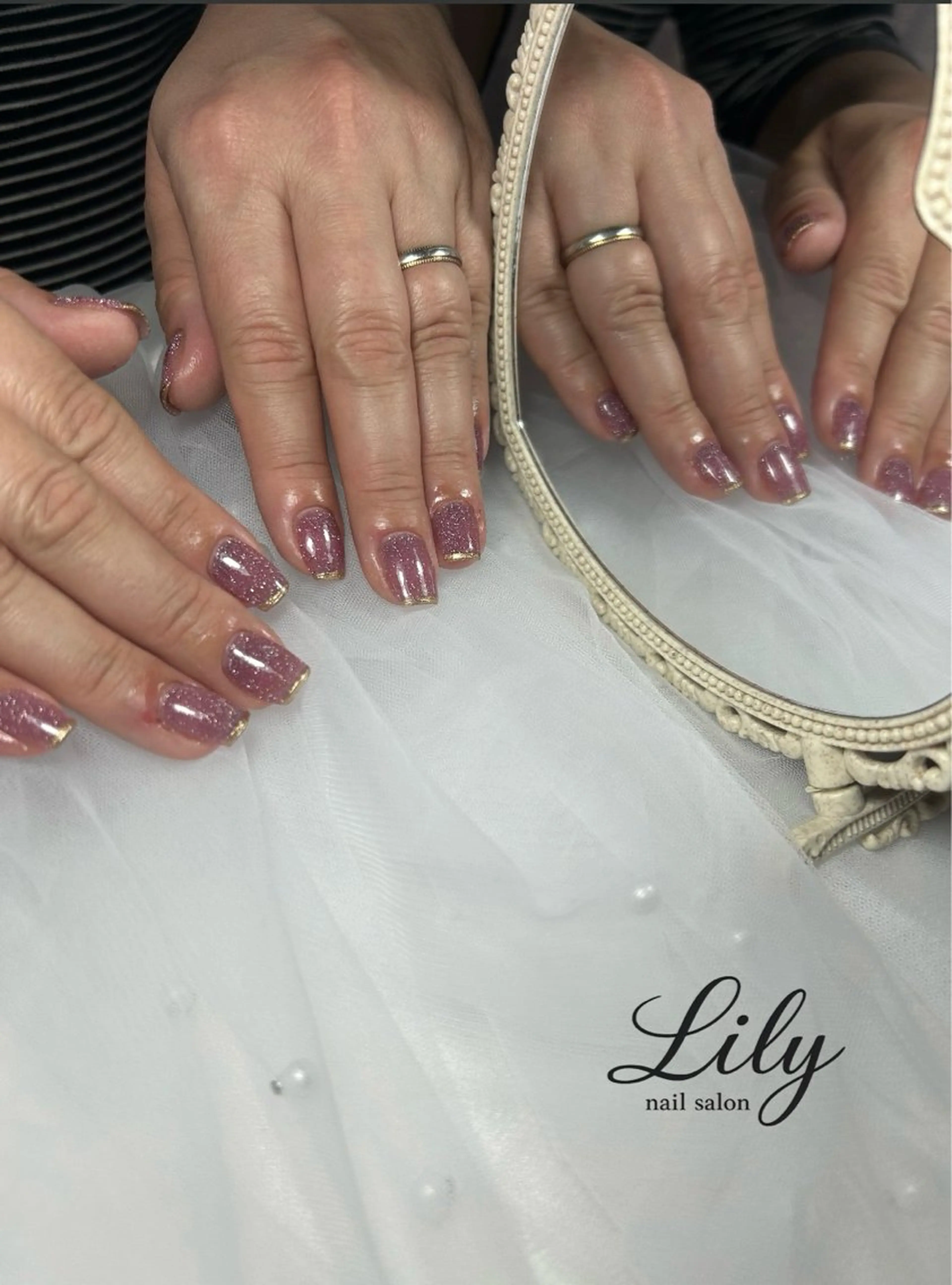 ネイル フラッシュネイル フレンチネイル ハンドネイル nail salon Lily所属・藤田 璃々のネイルデザイン