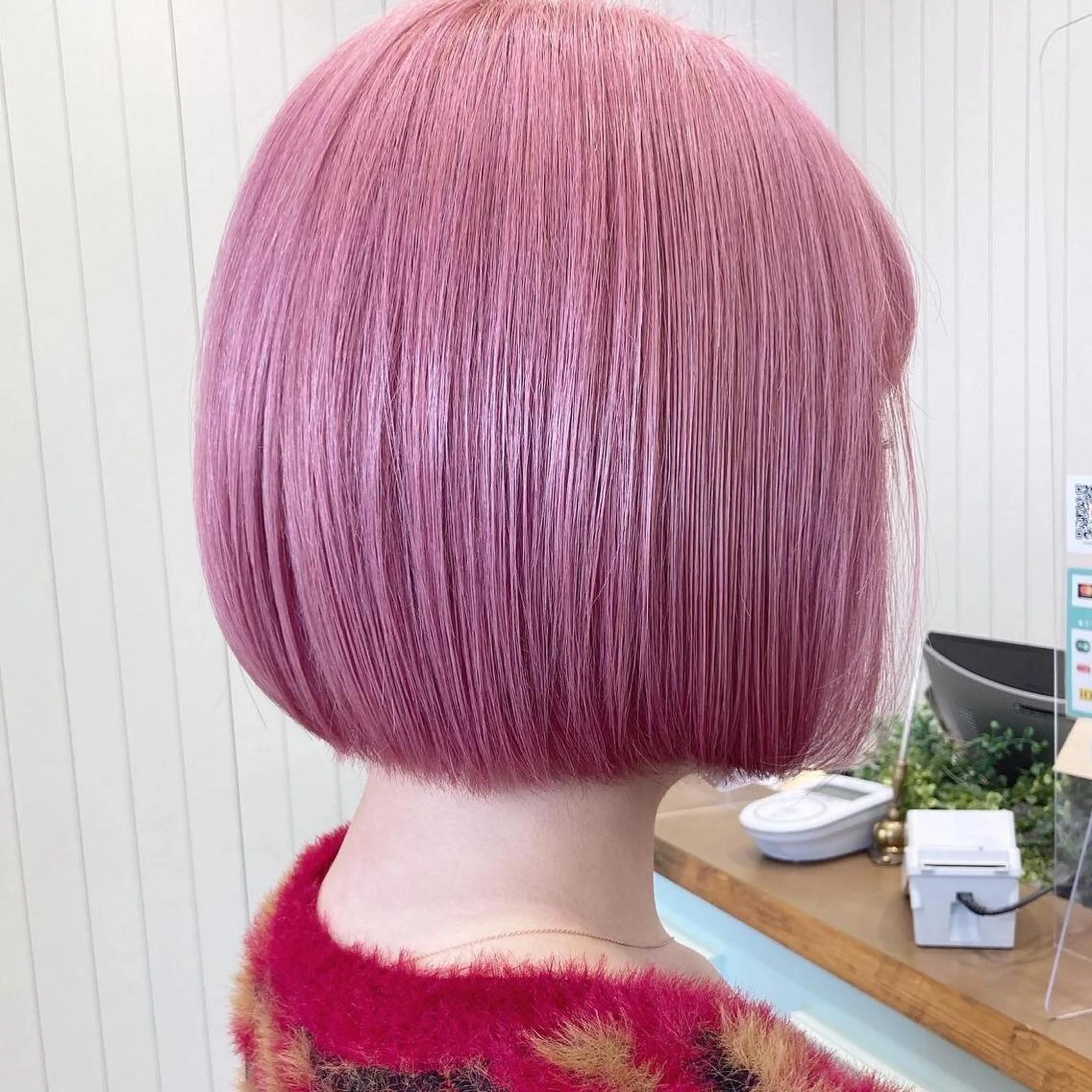 ショート カラー ケアブリーチ 坪井佑樹のヘアスタイル