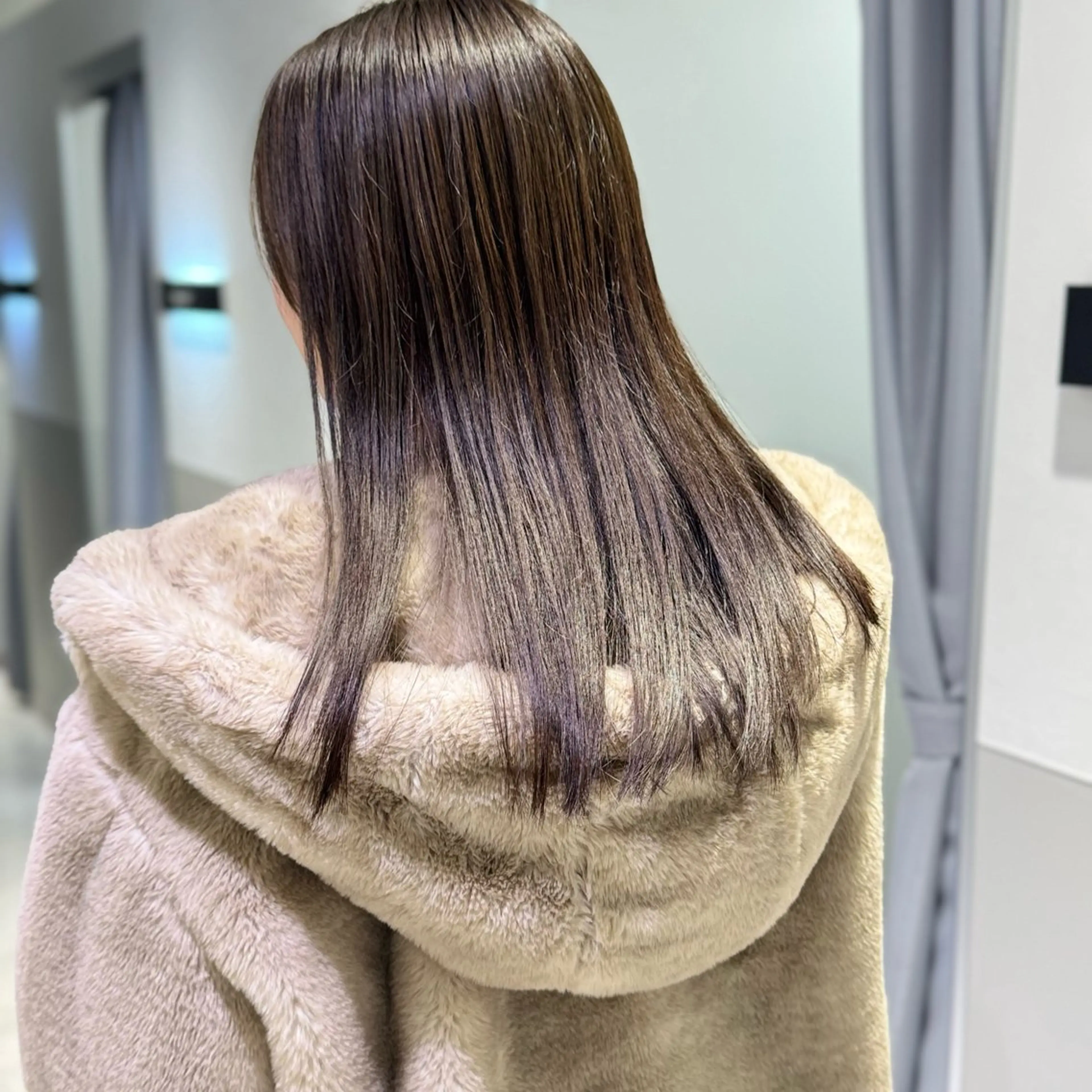 カラー ボブ/マンツーマン ミヒラケイタのヘアスタイル