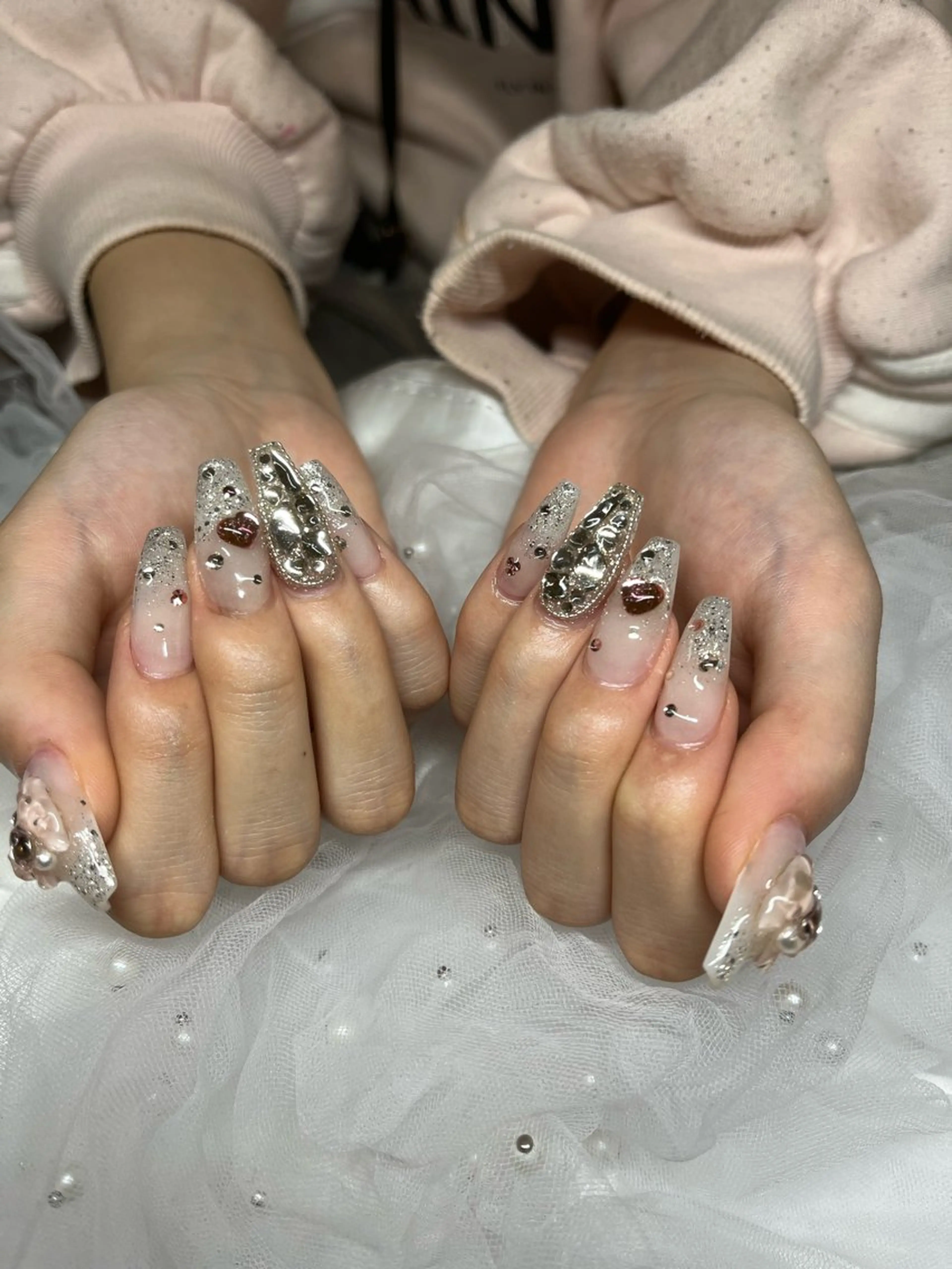 ネイル キラキラネイル ハンドネイル BlueDaisy 栄本店のネイルデザイン