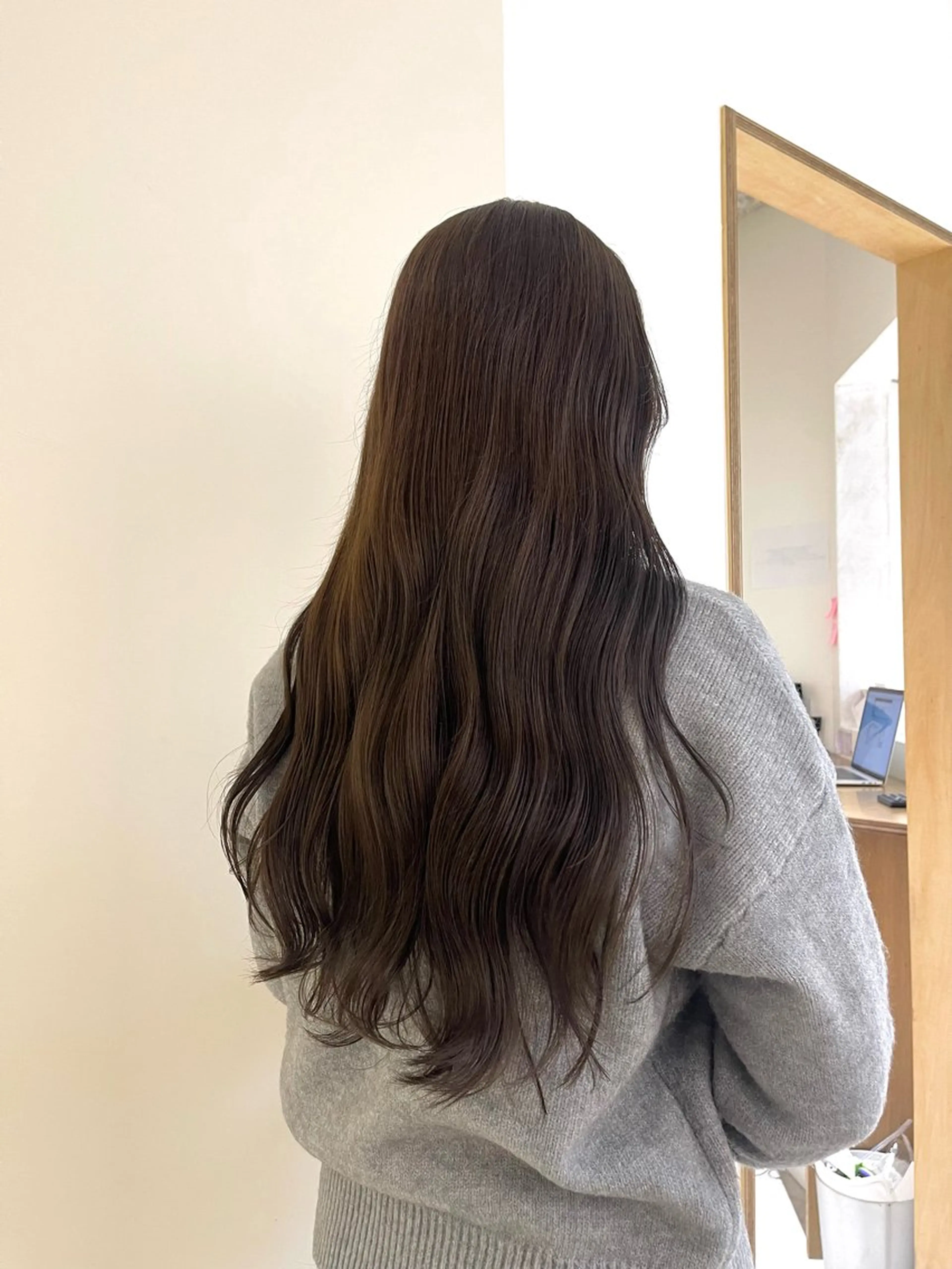 ロング カット ヘアカラー トリートメント 蜂須賀🐝縮毛矯正 ストレートパーマのヘアスタイル