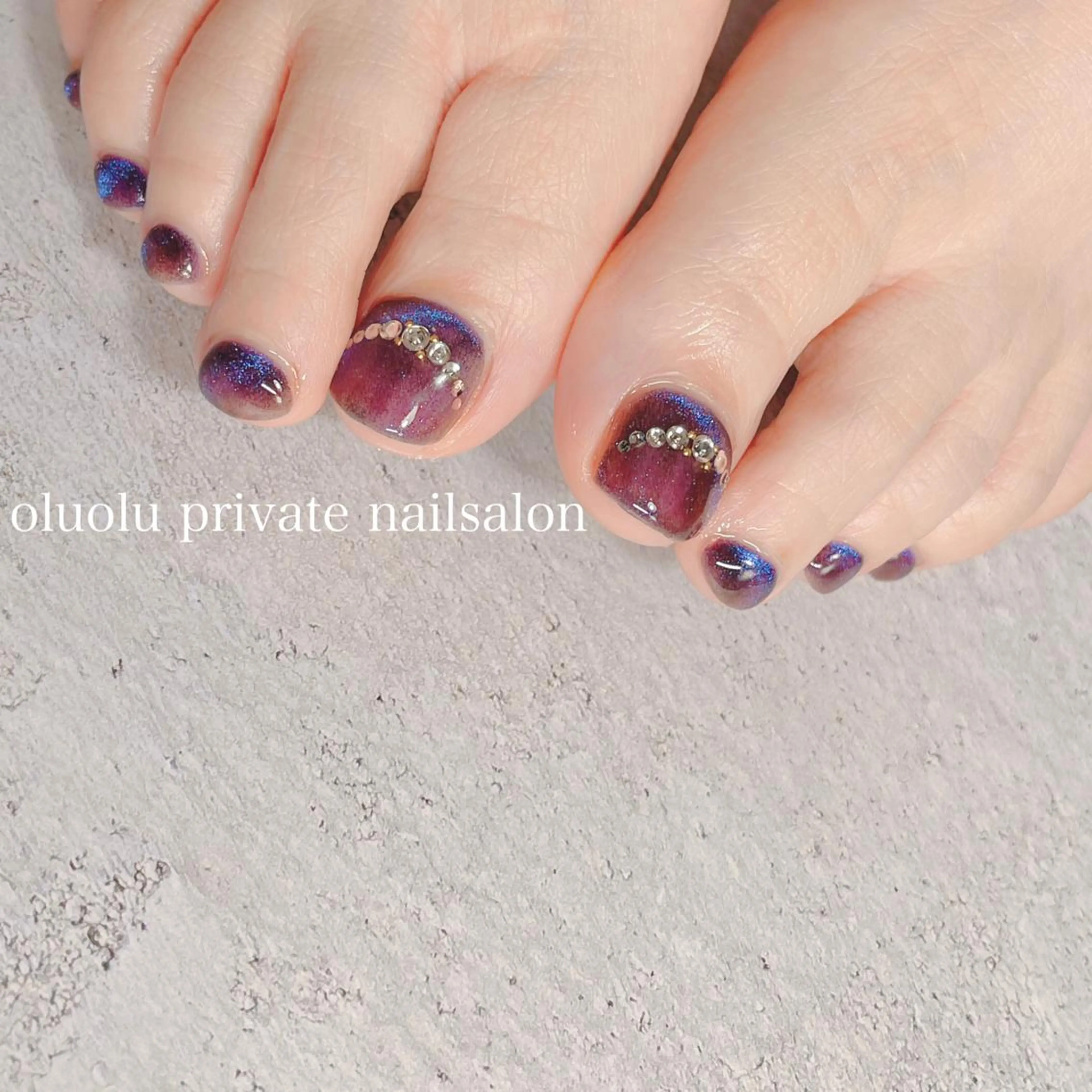 ネイル アートネイル フットネイル マグネットネイル ニュアンスネイル ストーンネイル 大村 紬華のネイルデザイン