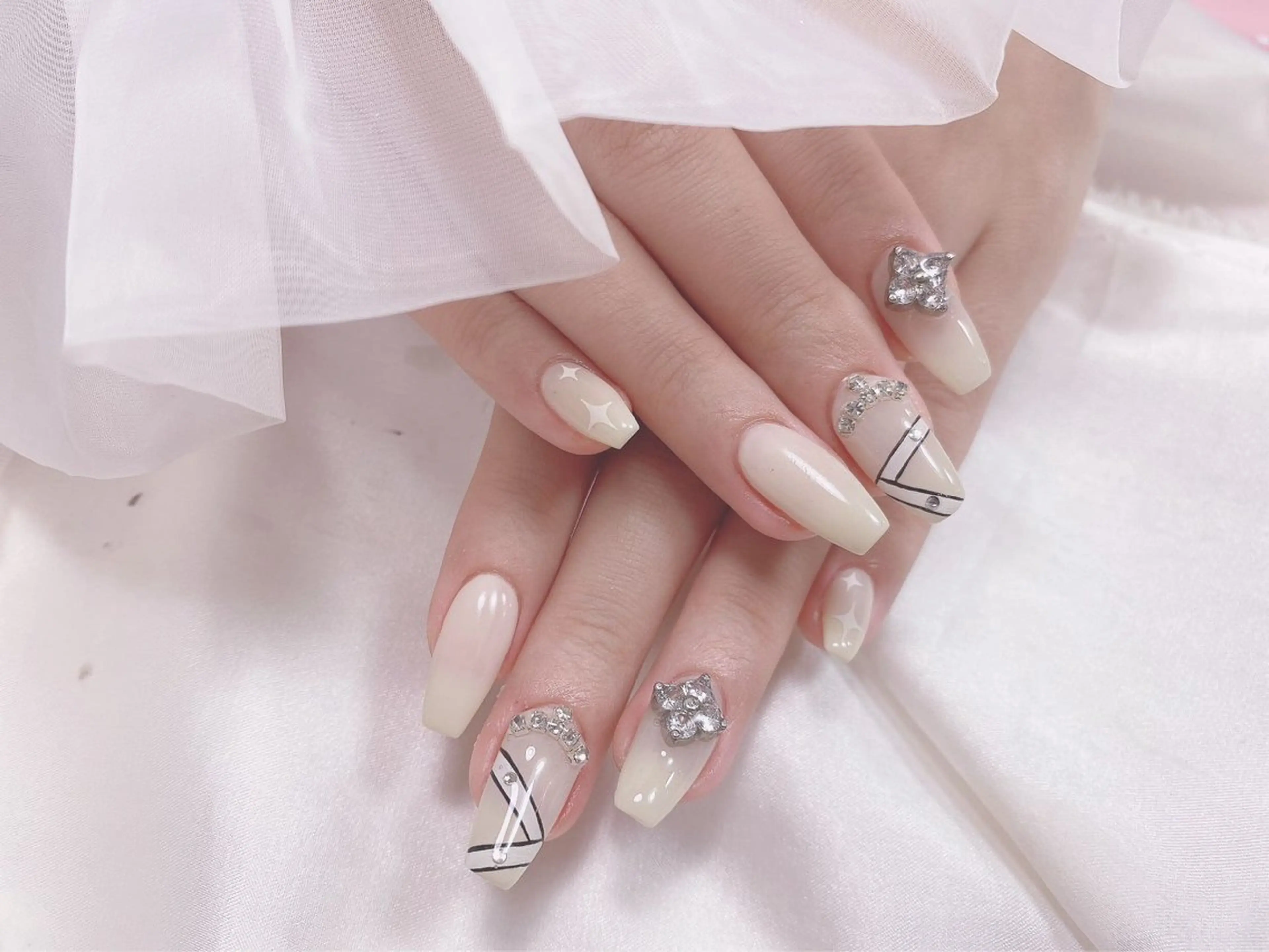 ネイル ジョリ kasumi🌹💅のネイルデザイン