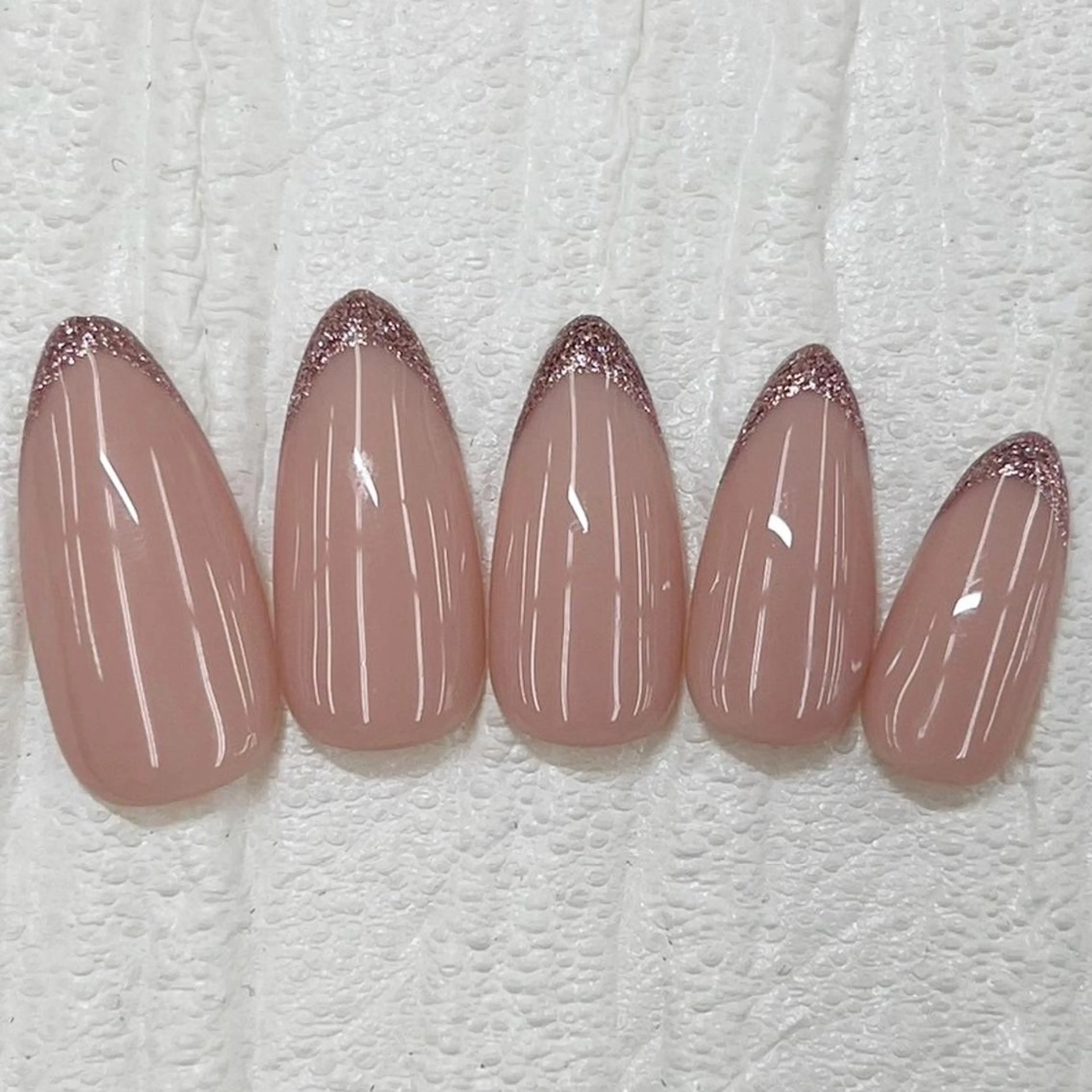 ネイル Nail salon Honey Beeのネイルデザイン