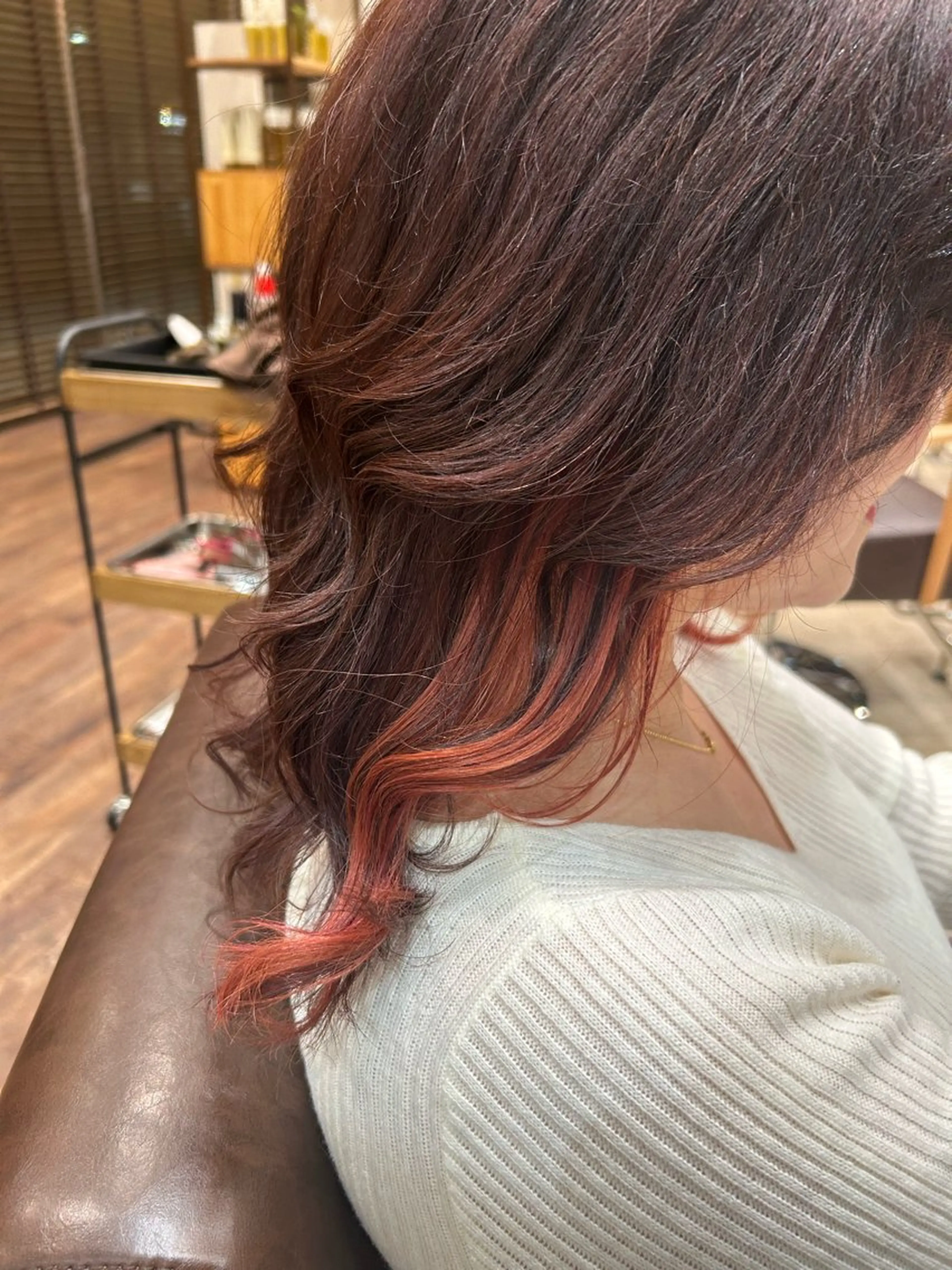 ミディアム カラー 大輪 日向子のヘアスタイル