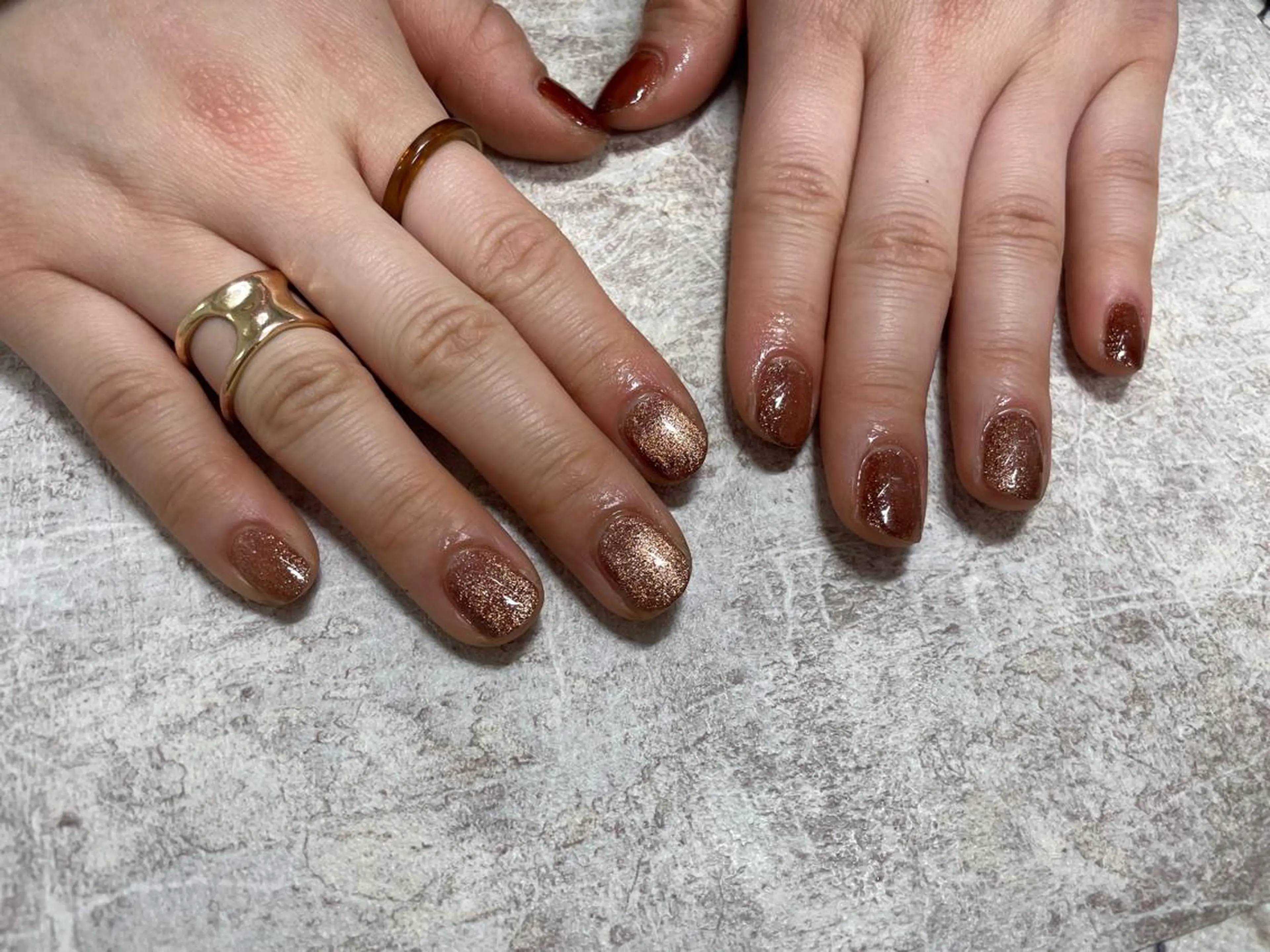 ネイル フットネイル フレンチネイル ジェルネイル ハート キラキラネイル ハンドネイル mogunail &blowのネイルデザイン