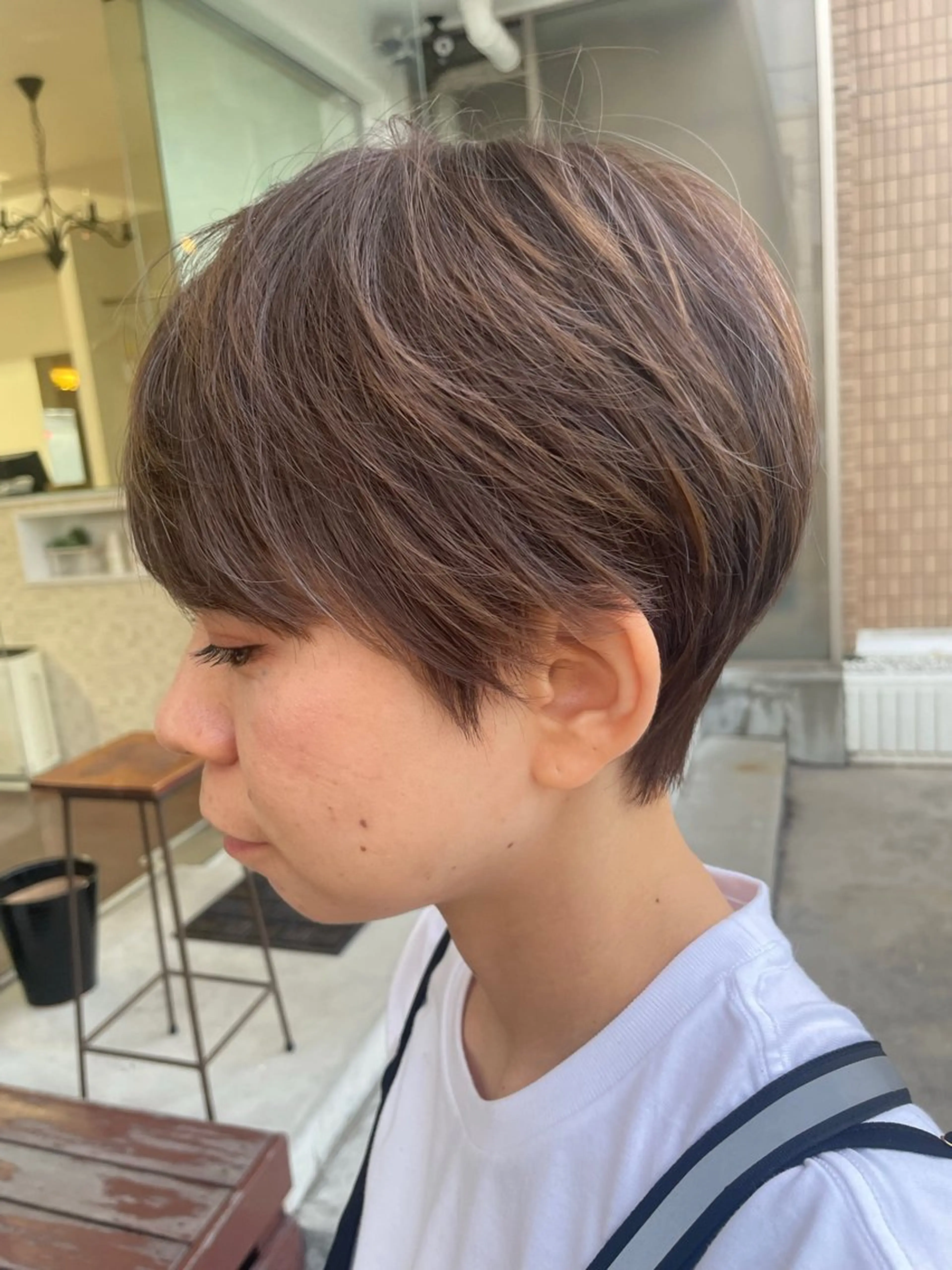 ショート ハイライト 岩本 ヨシハルのヘアスタイル